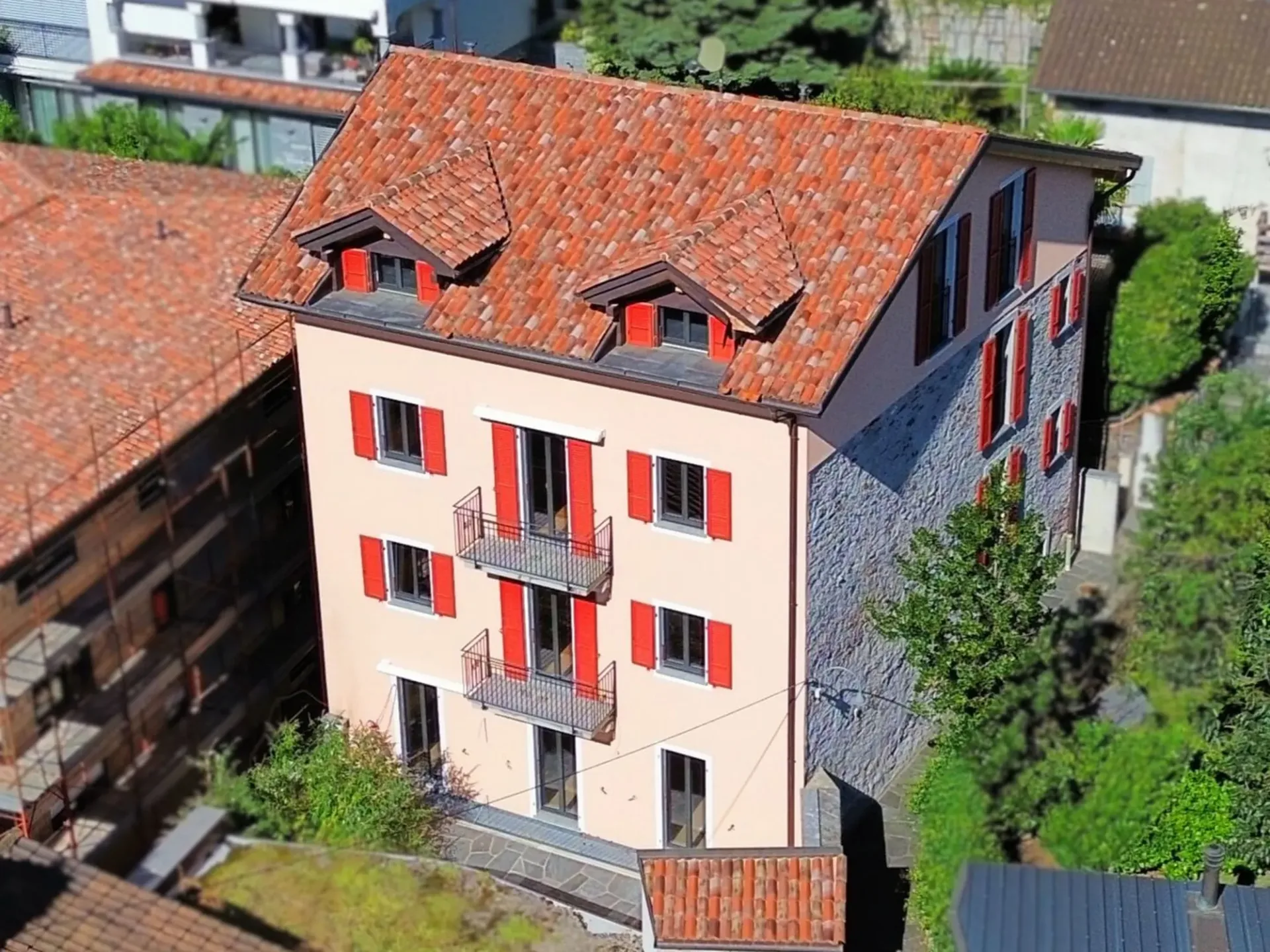 Residenza Gatti: Neues Projekt mit drei 3 ½-Zimmer-Wohnungen und einem 2 ½-Zimmer- Dachgeschoss