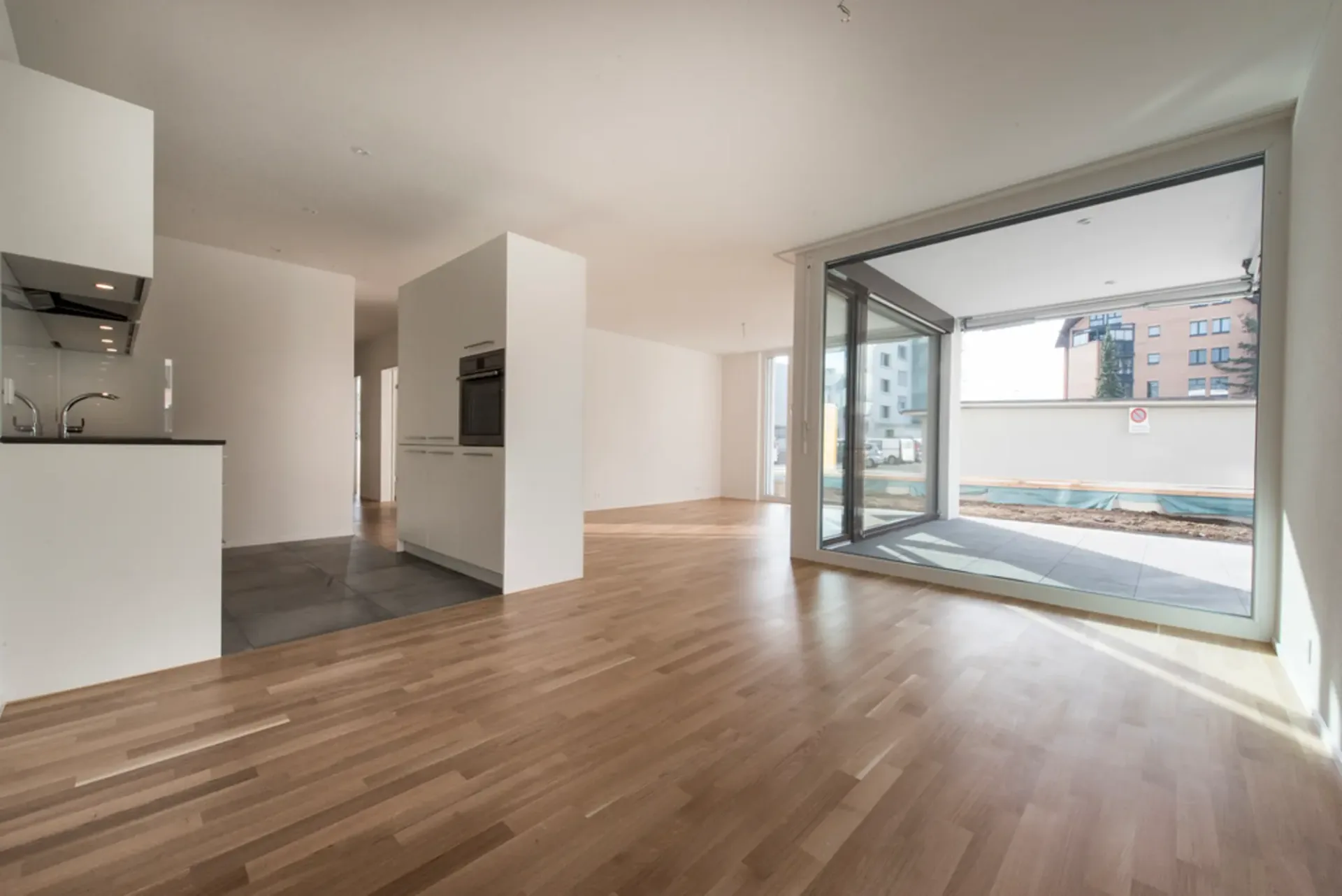 MODERN, LICHTDURCHFLUTEND UND WOHLFÜHLEND - IHRE NEUE WOHNUNG!
