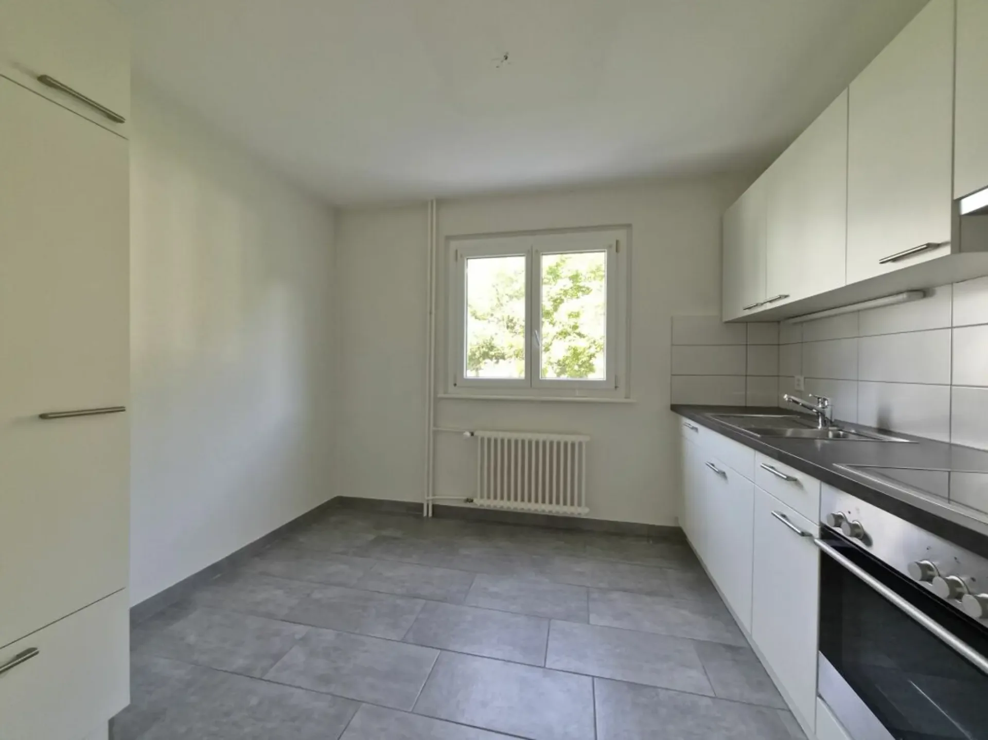 Wohnung mit 4.5 Zimmern und Balkon