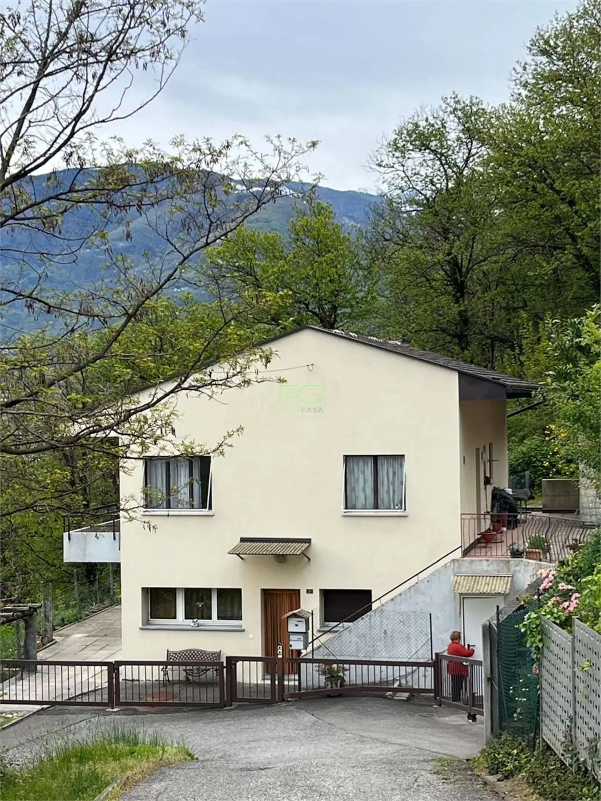 Zweifamilienhaus mit herrlicher Aussicht