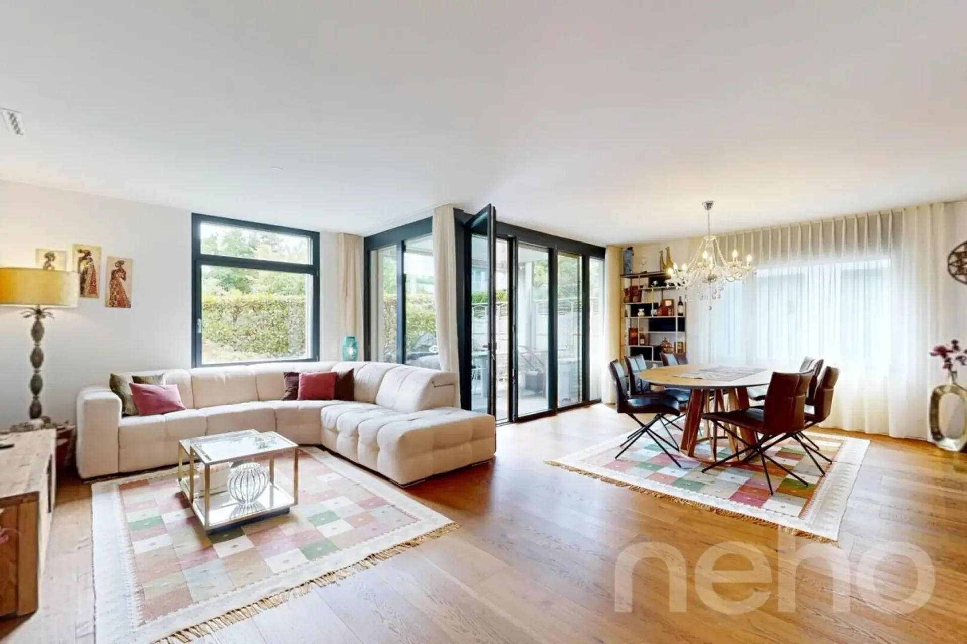 Elegante 3.5-Zimmer-Gartenwohnung auf zwei Etagen