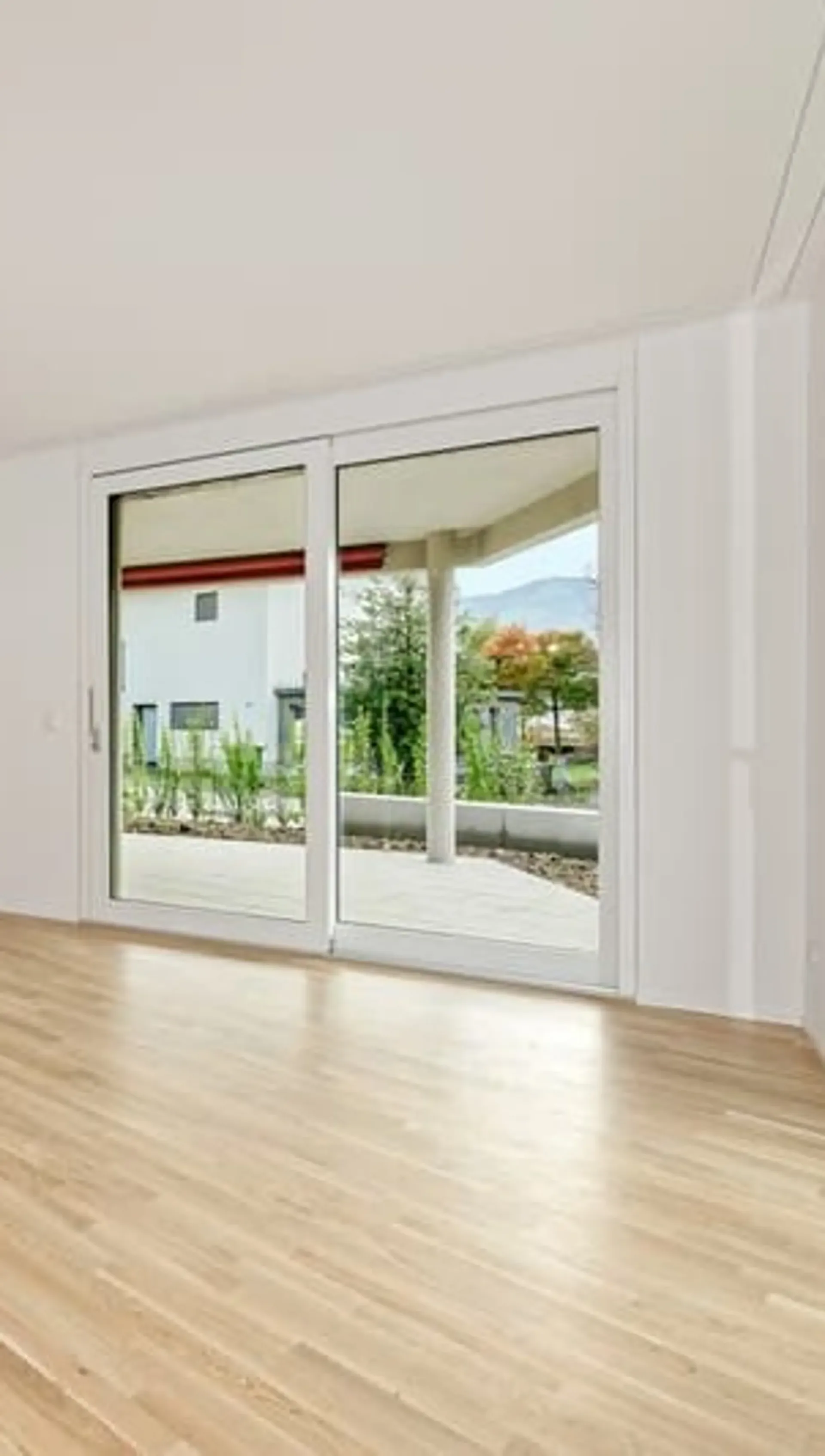 Neubauwohnung an traumhafter Lage direkt am Seeufer in Rapperswil-Jona