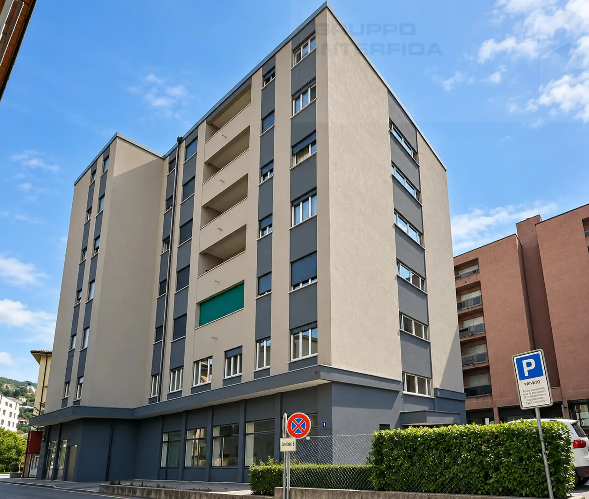 APARTMENTS 1.5 ROOMS RENOVATED IN CENTER