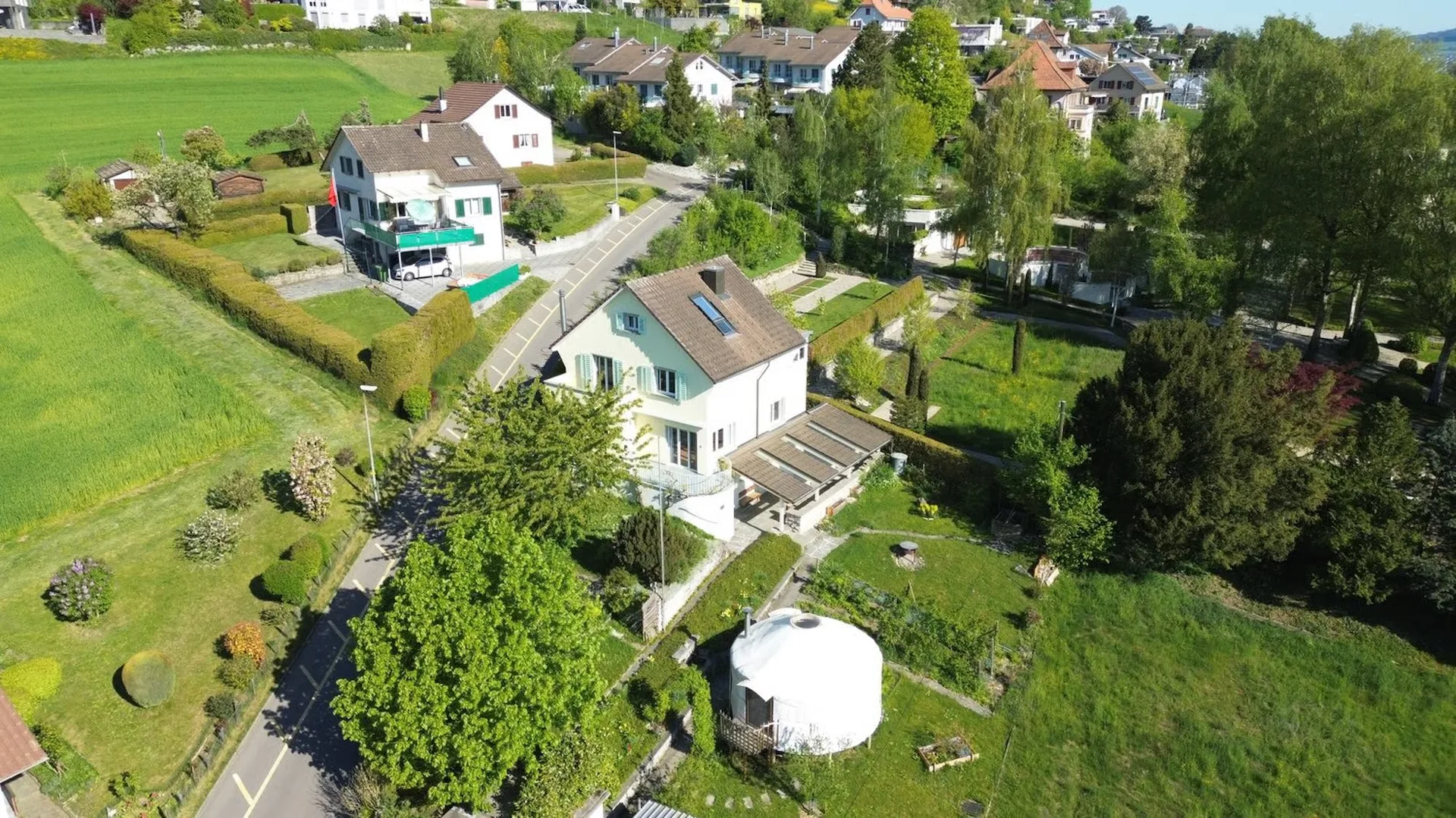 Gemütliches Einfamilienhaus mit Seesicht an ruhiger Lage in Beinwil am See
