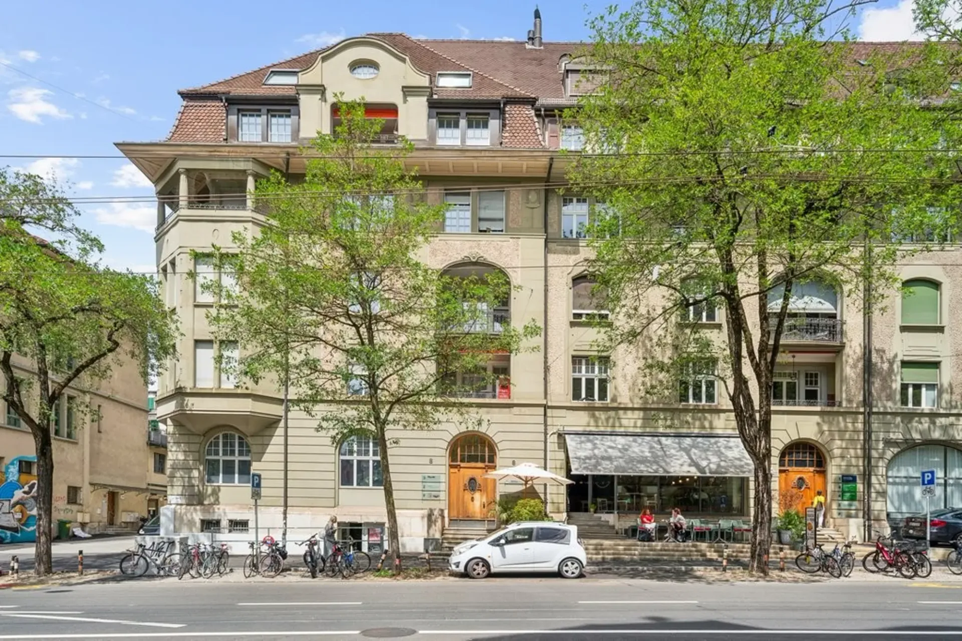 Attika-Stadtwohnung mit Charme