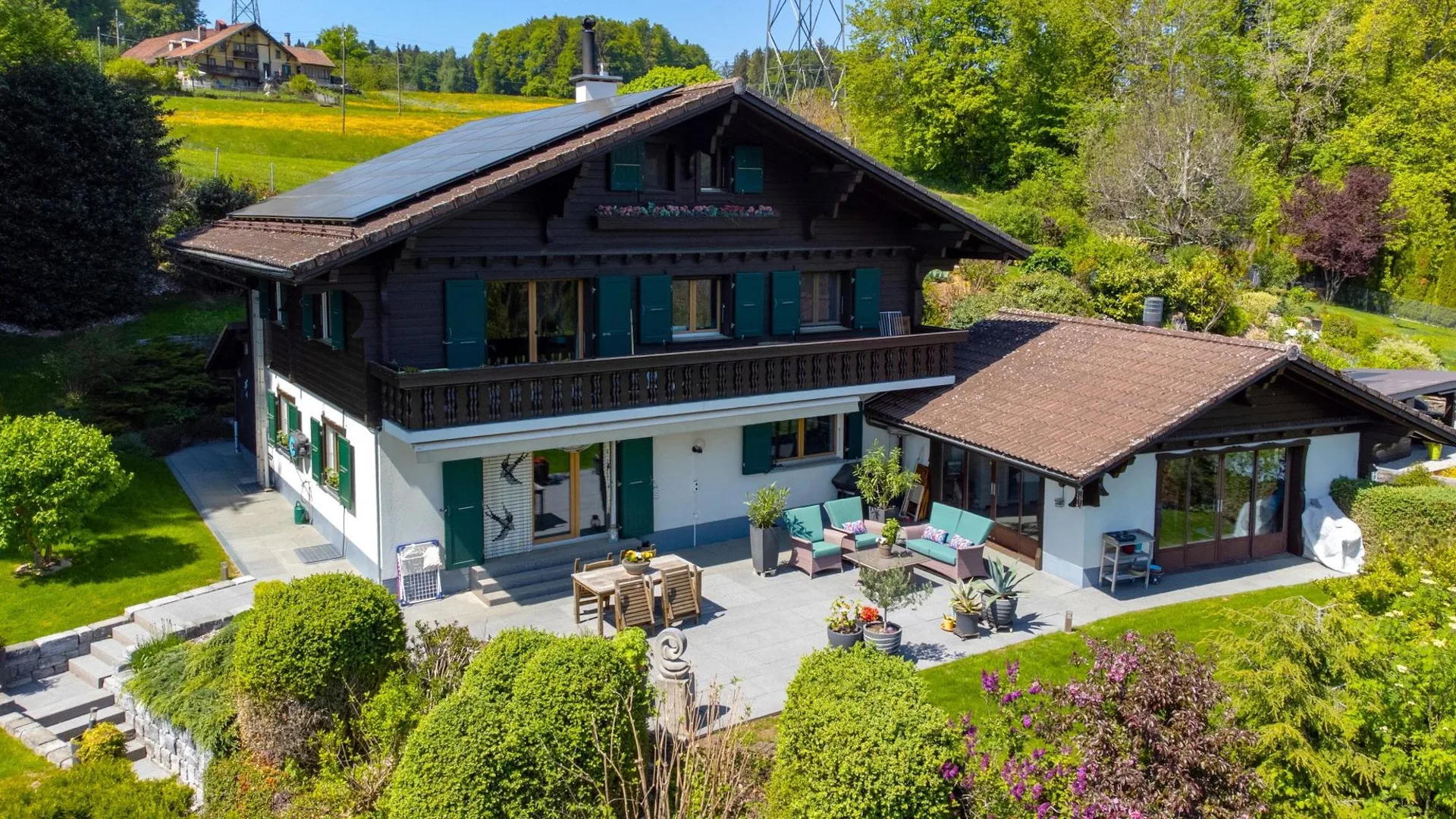Ruhig und naturnah vor den Toren der Riviera!