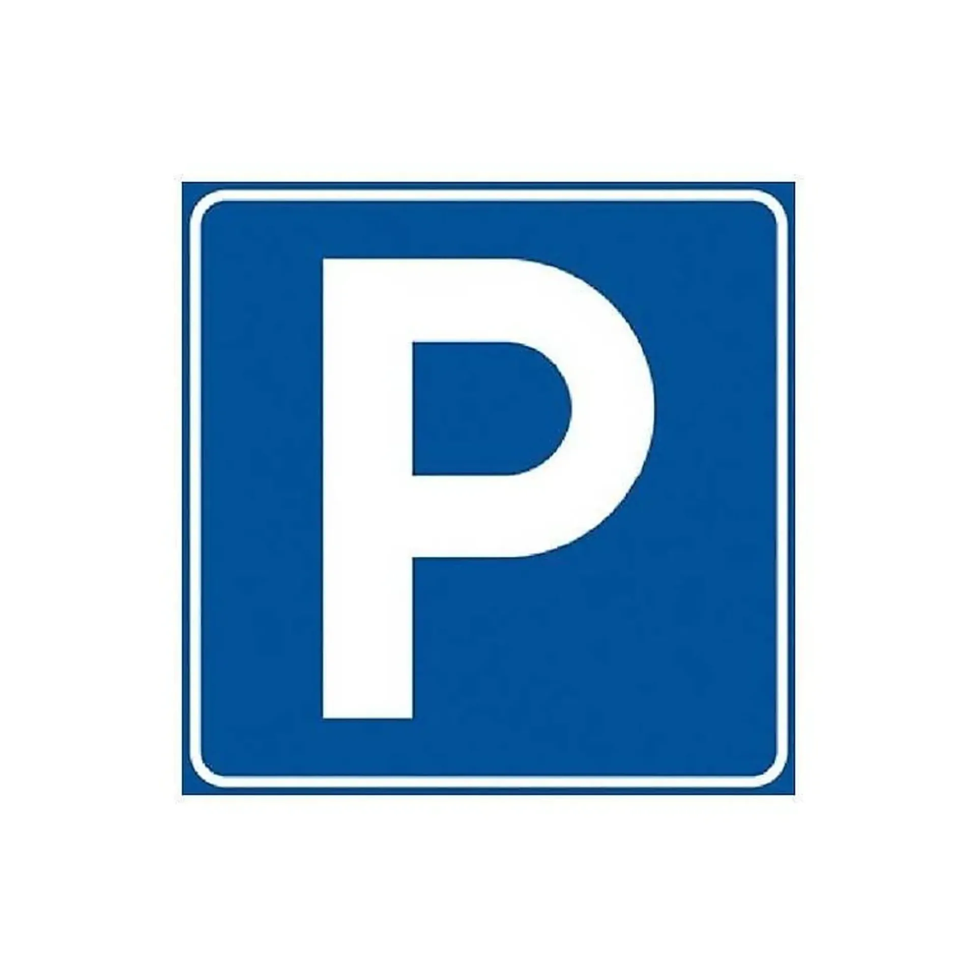 Parkplatz in Innenbereich - Via Maderno