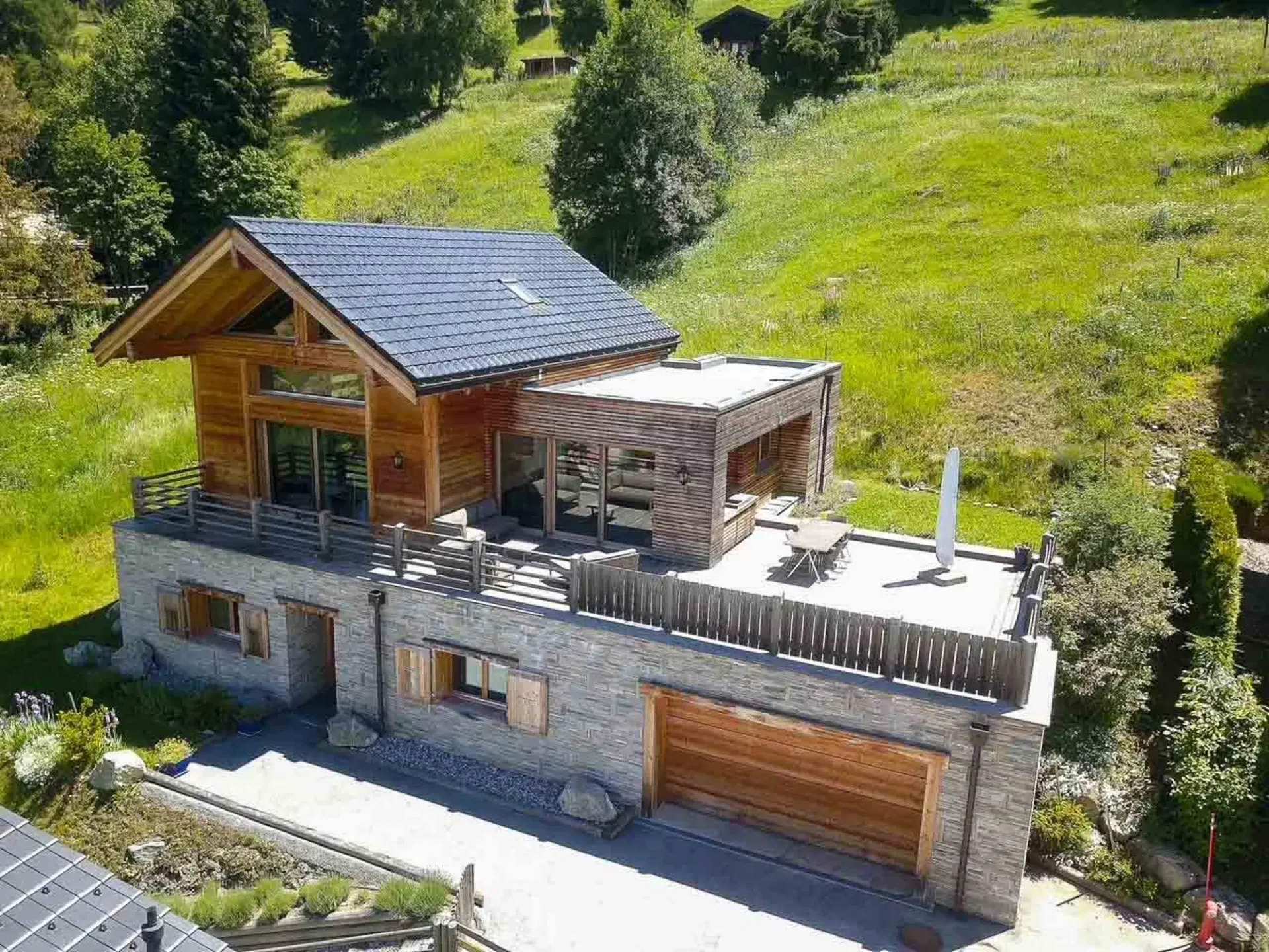 Chalet mit Charme für touristische Vermietung im Sommer 2026 in Vercorin