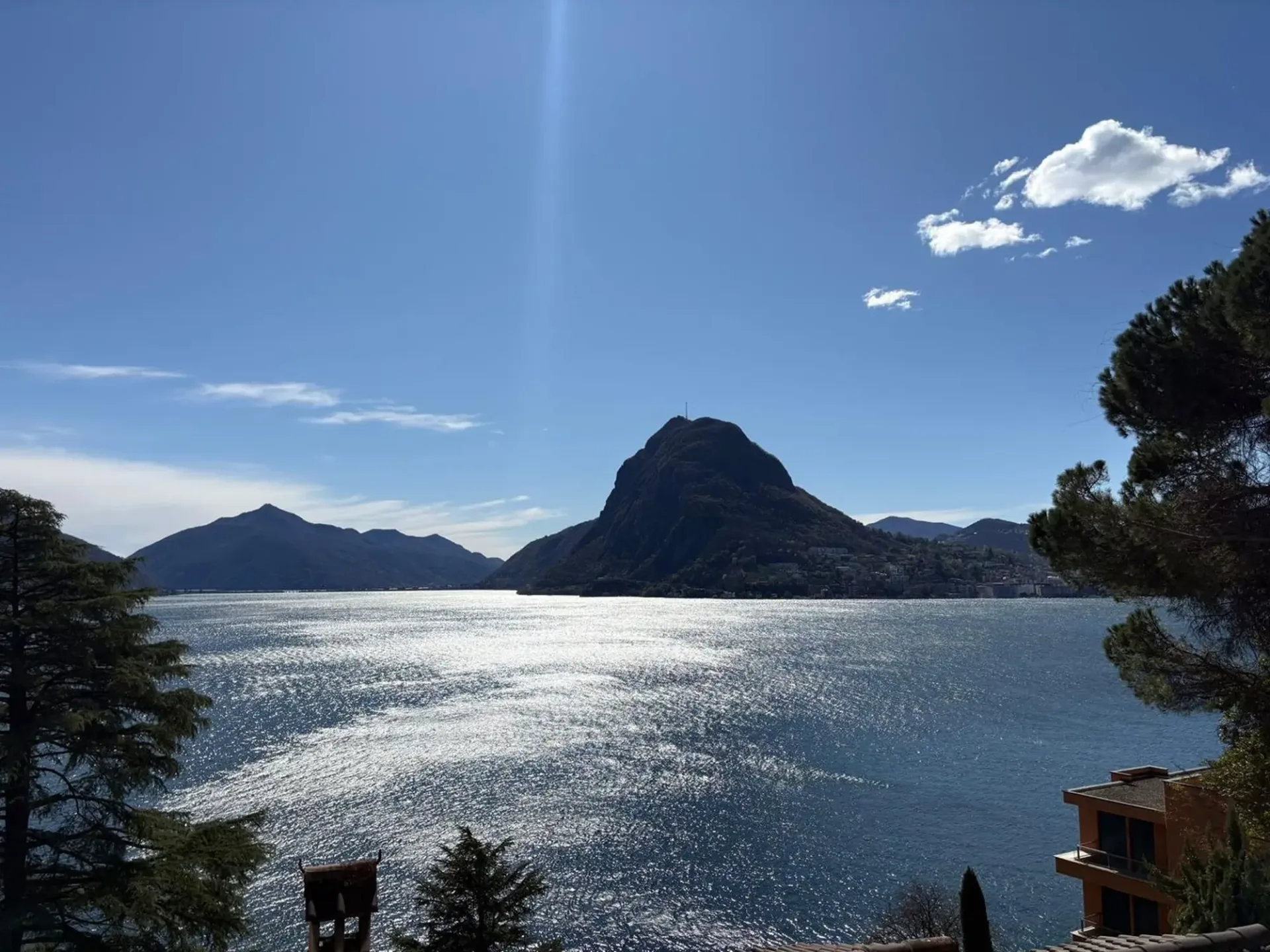 Castagnola: Ein exklusiver Balkon über dem Luganersee