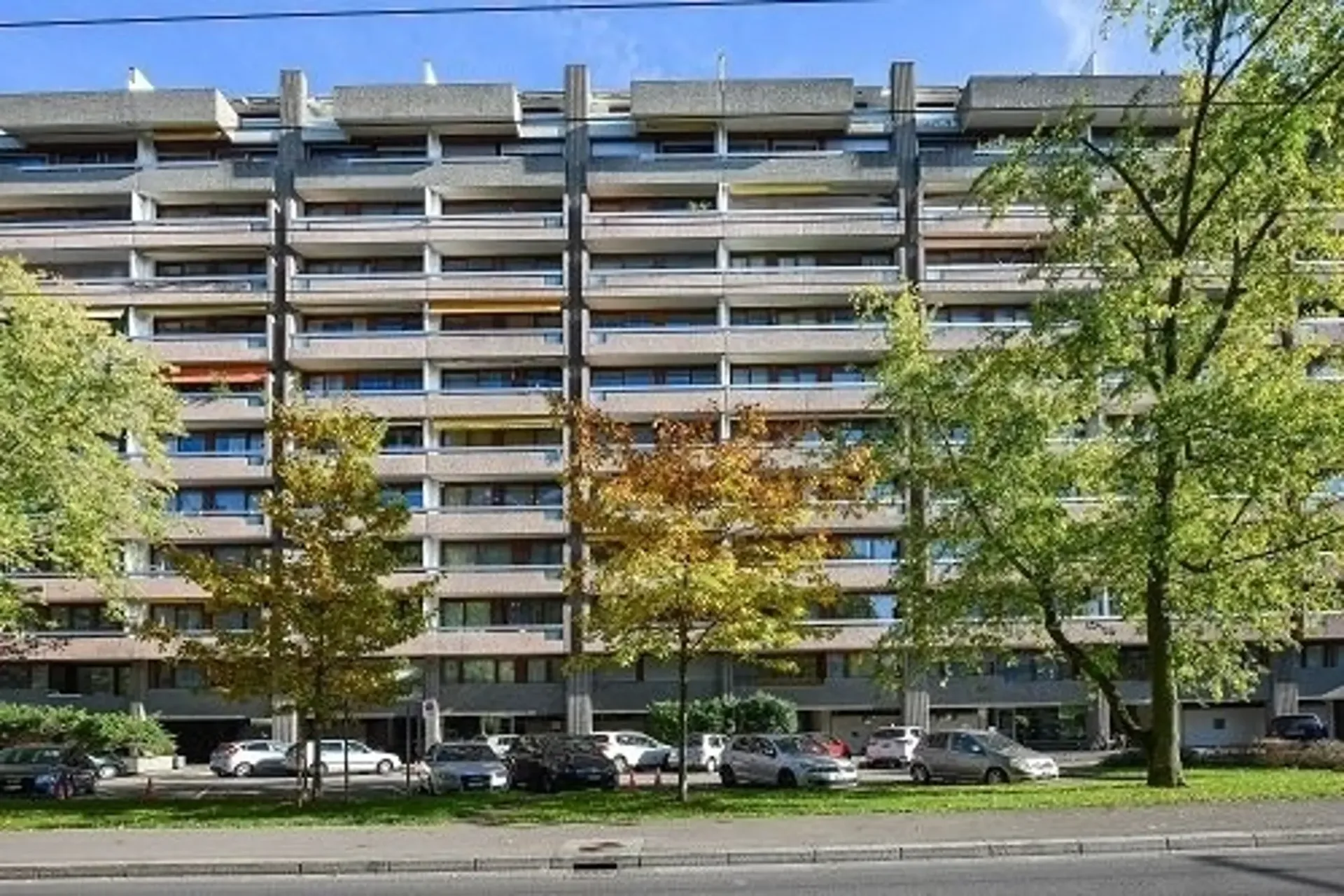 Prachtvolles Dachgeschoß-Duplex in der Nähe internationaler Organisationen