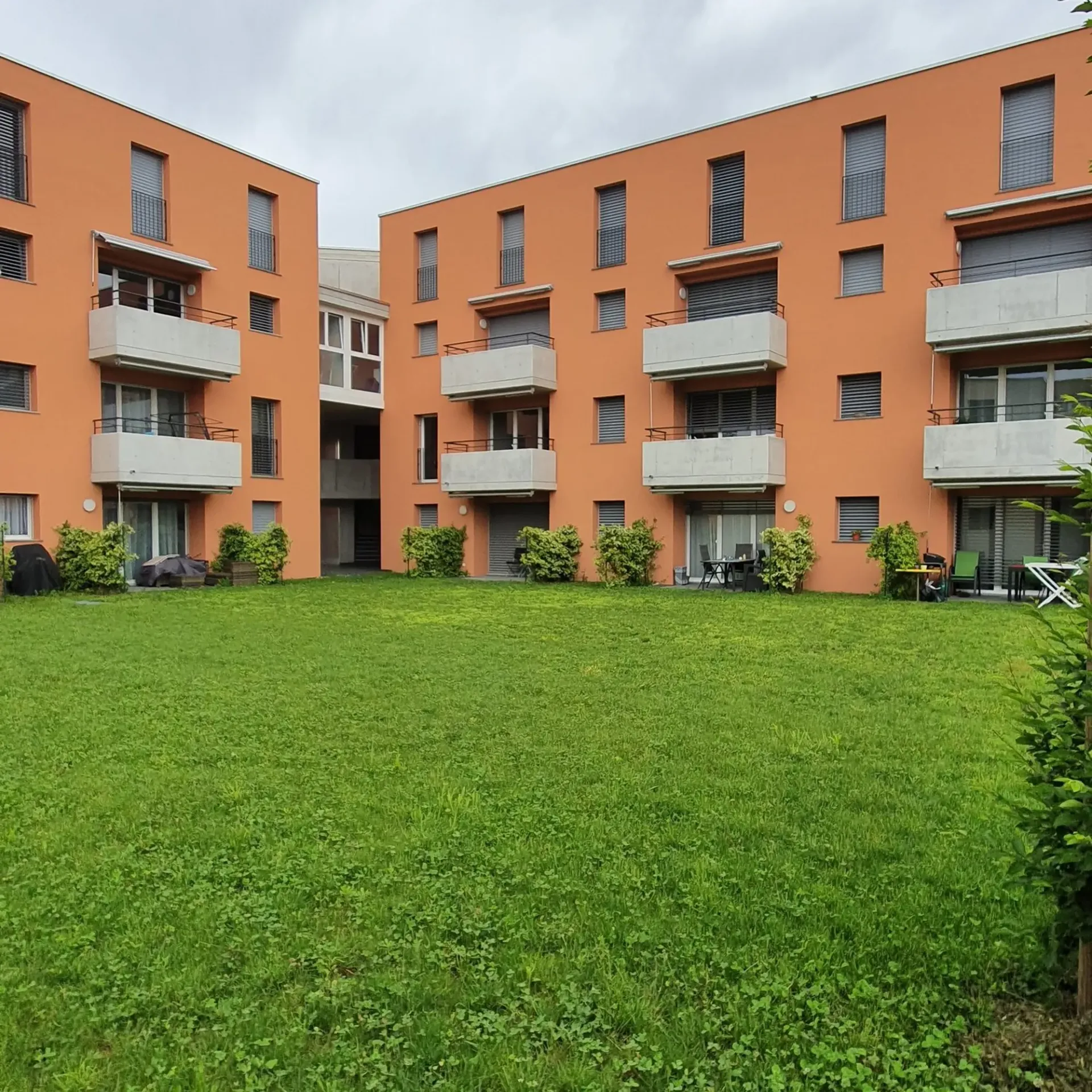 NEUBAU IN STABIO - SEHR RUHIGE LAGE