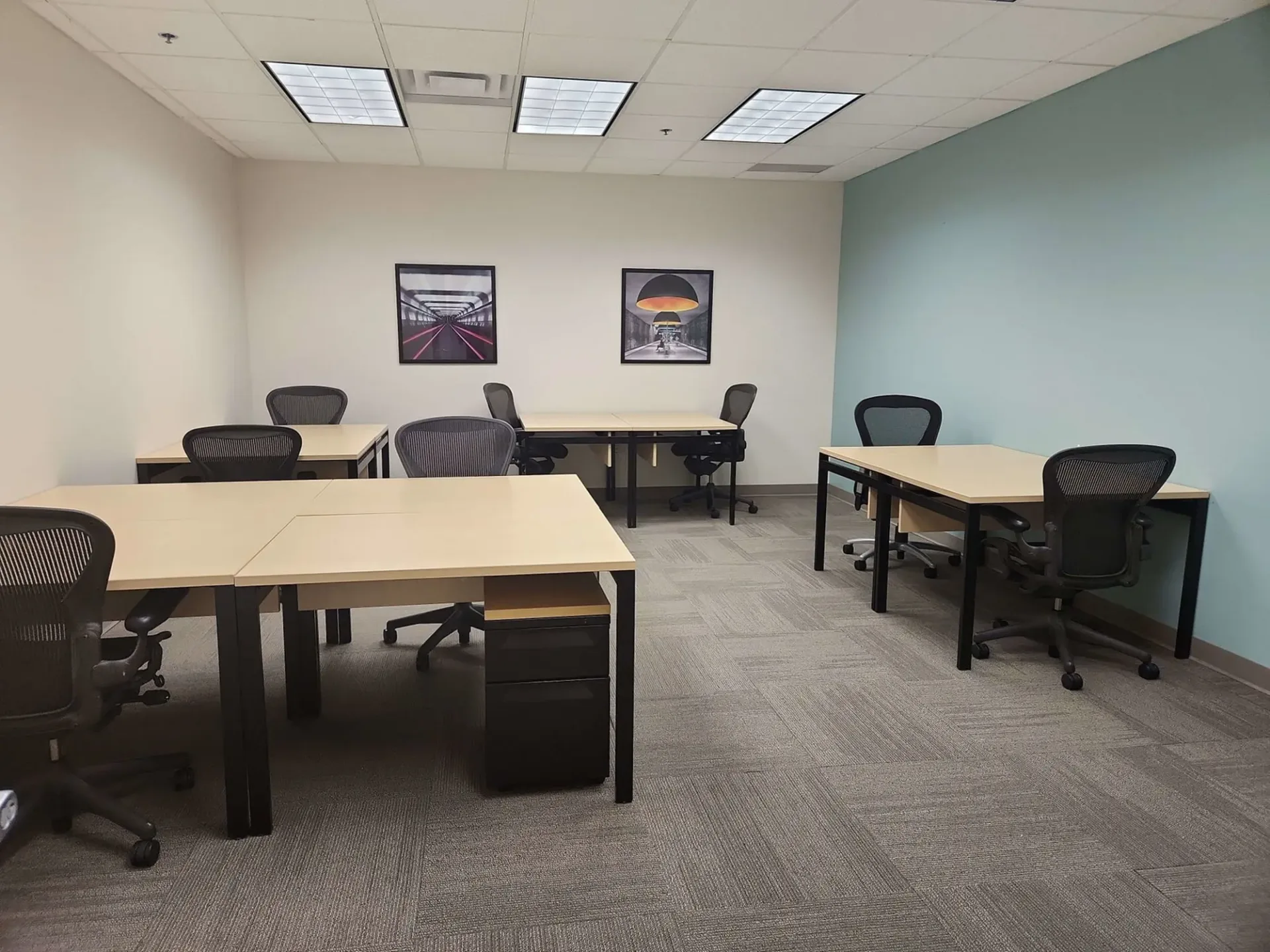 Büro für 25 Personen bei Regus Morges