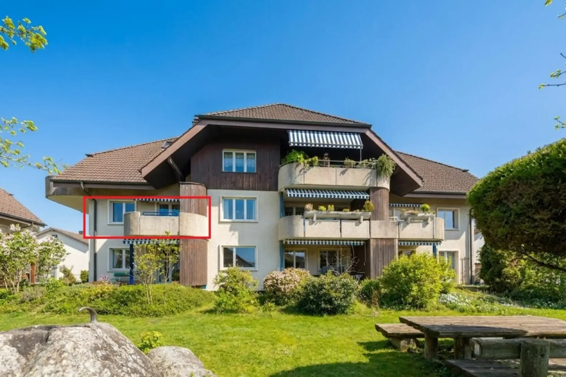 Einziehen und Wohnen in ruhigem Wohnquartier