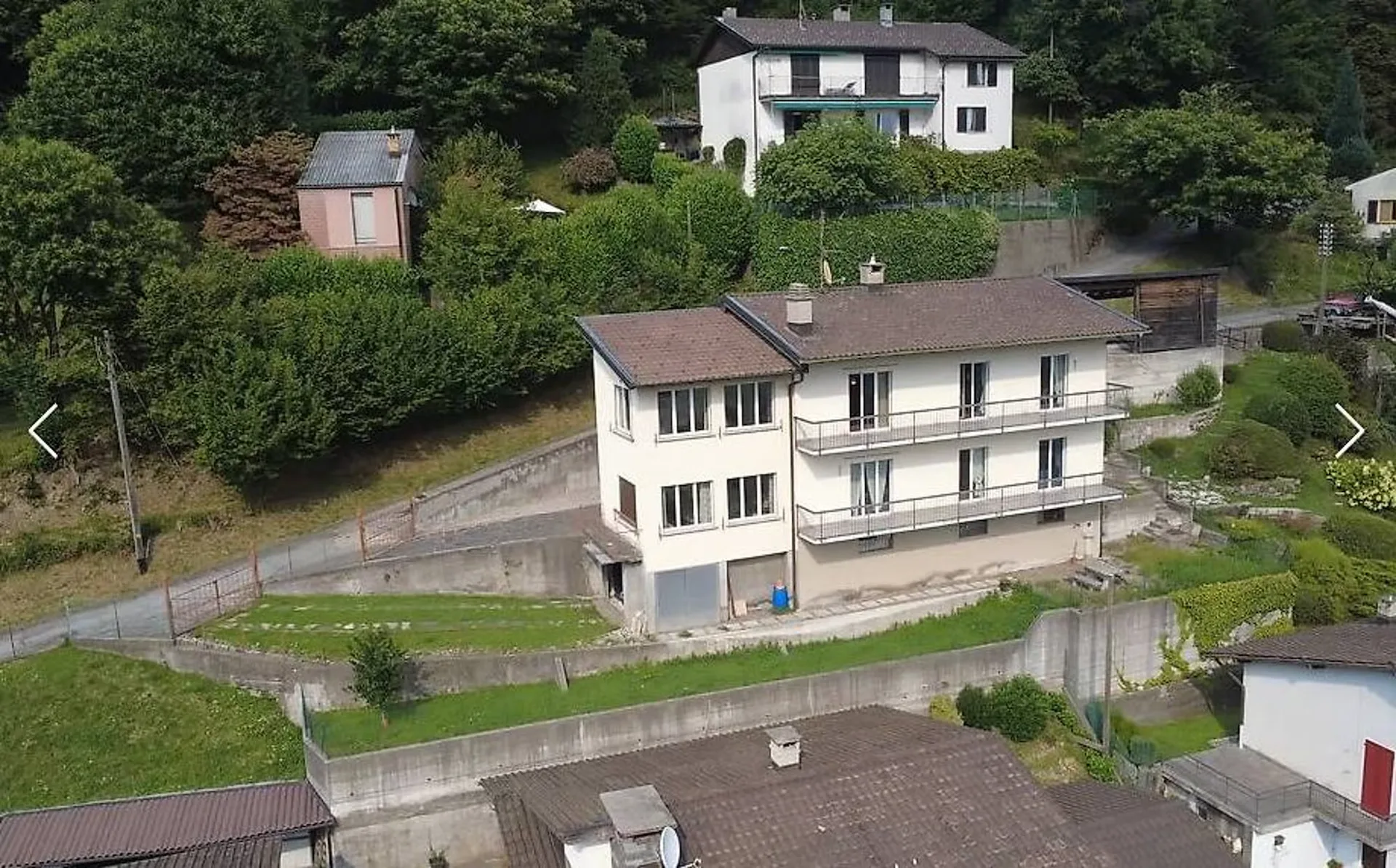 Villa in Muggio
