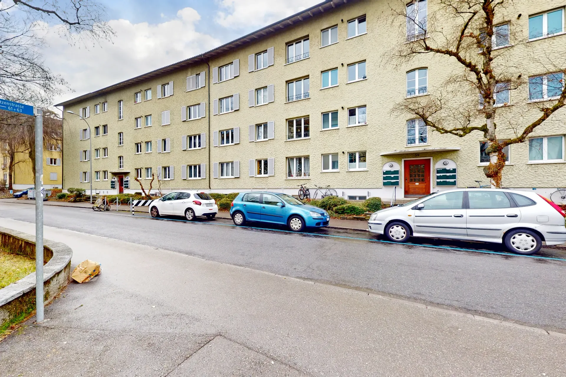Living in the beautiful Weissenbühlquartier? We have the right object for you!