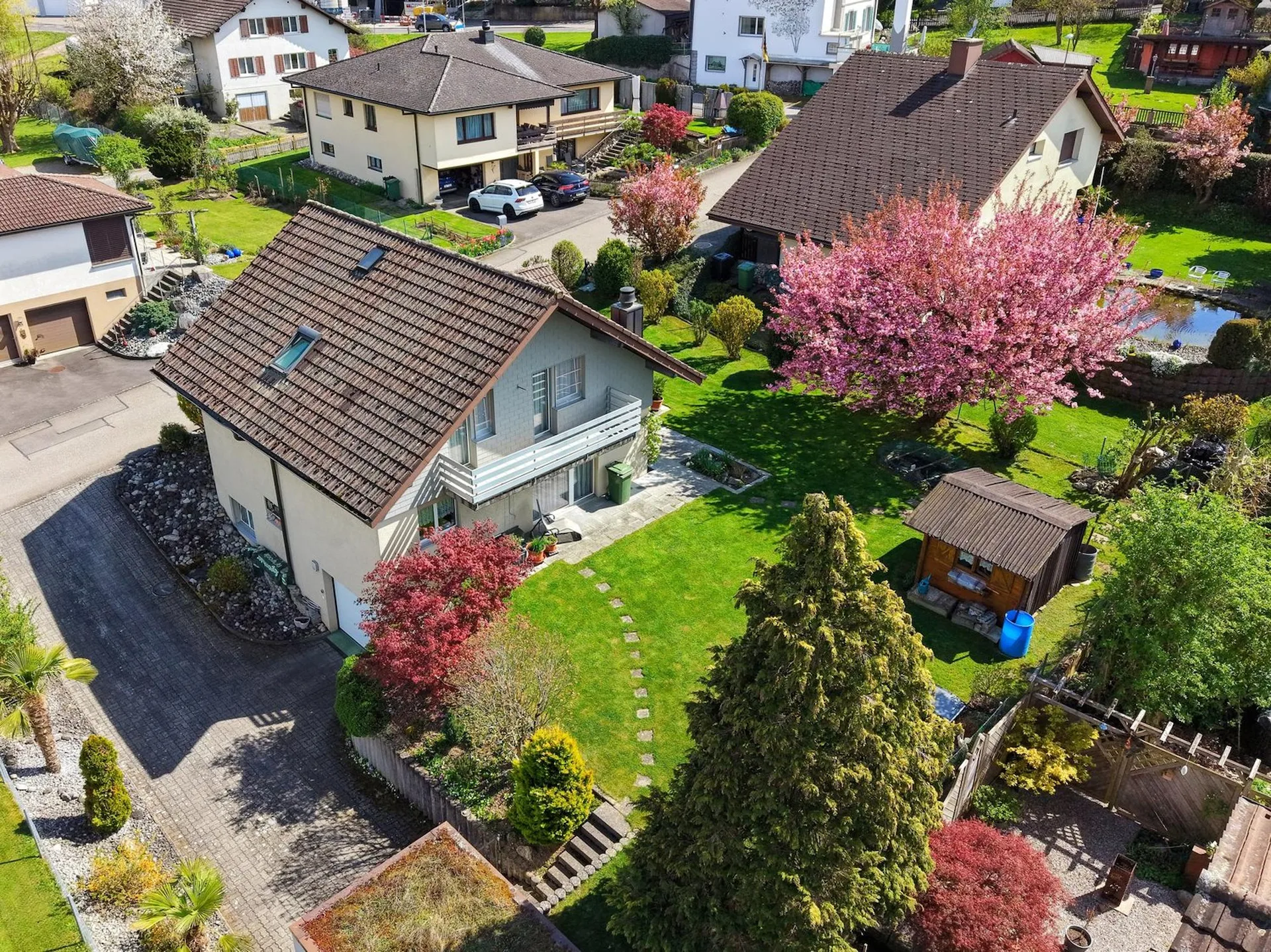6.5-Zimmer-Familienparadies an ruhiger Quartierlage