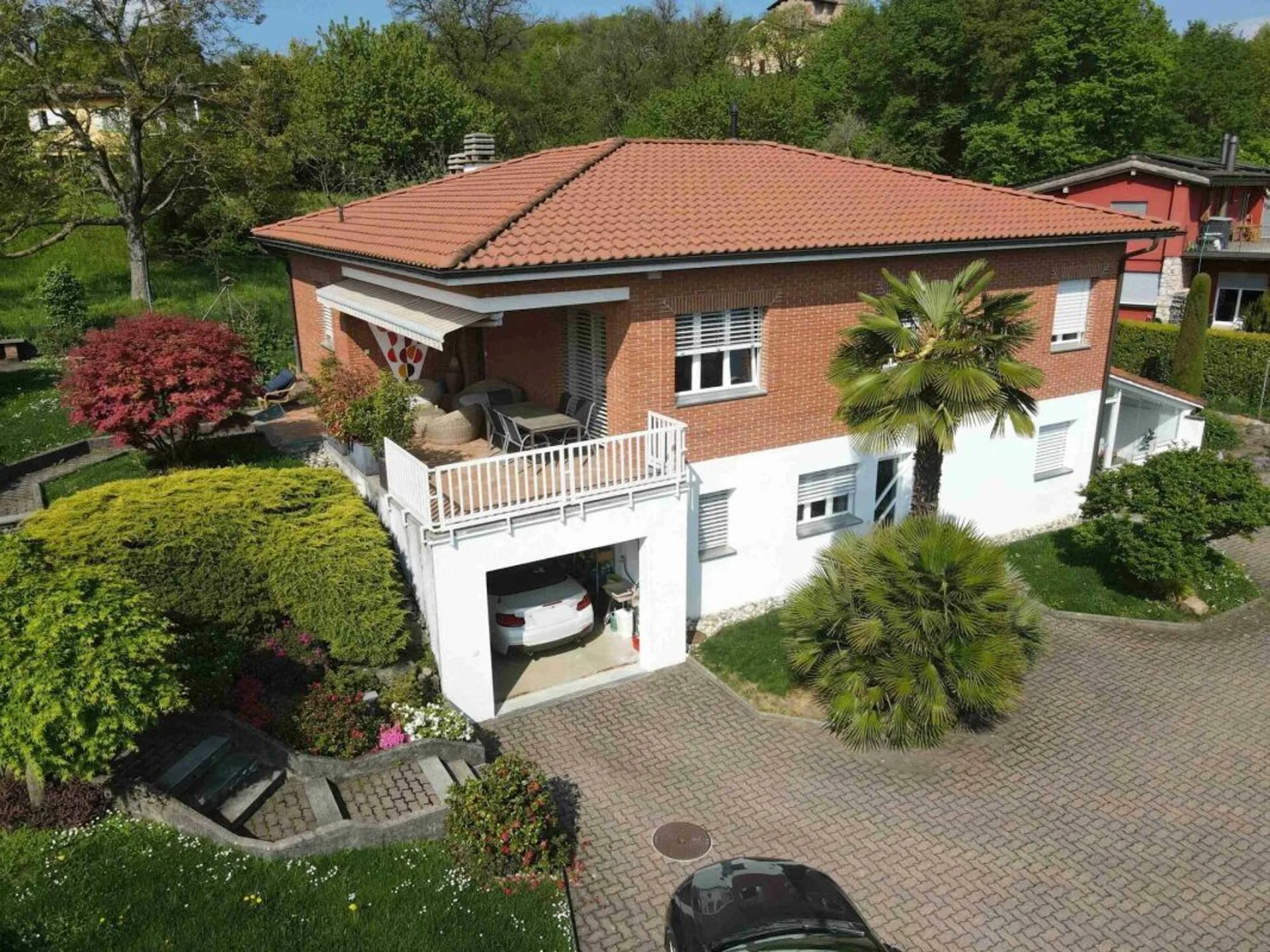 Belle villa à Carona avec vue, jardin et terrasse