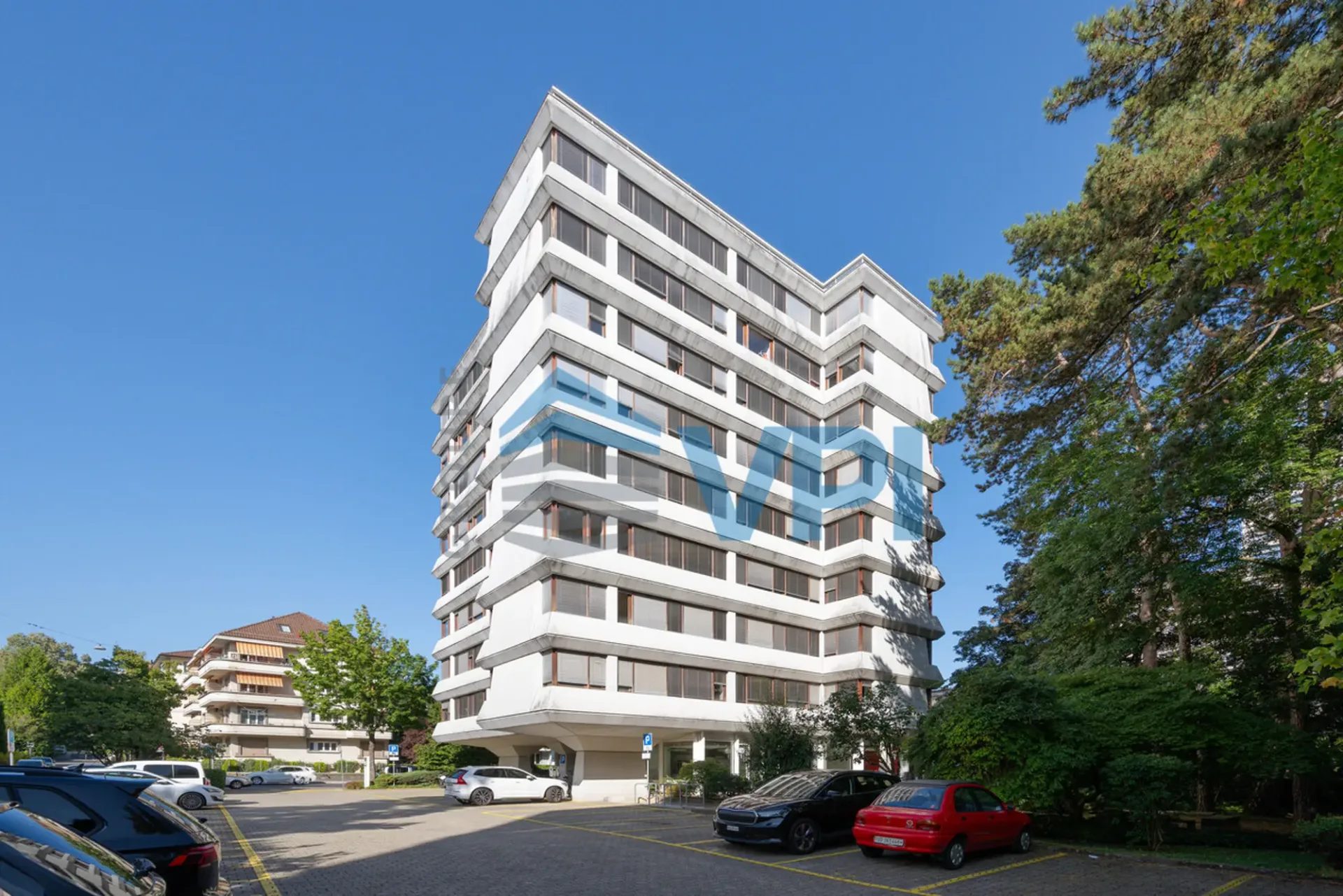 Lausanne - Plateaux de bureaux d'environ 320m2 du 1er au 7eme étage