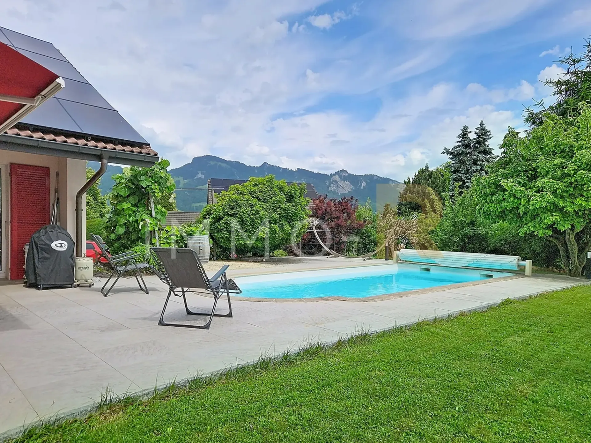 Prächtige 7.5-Zimmer-Villa mit beheiztem Swimmingpool