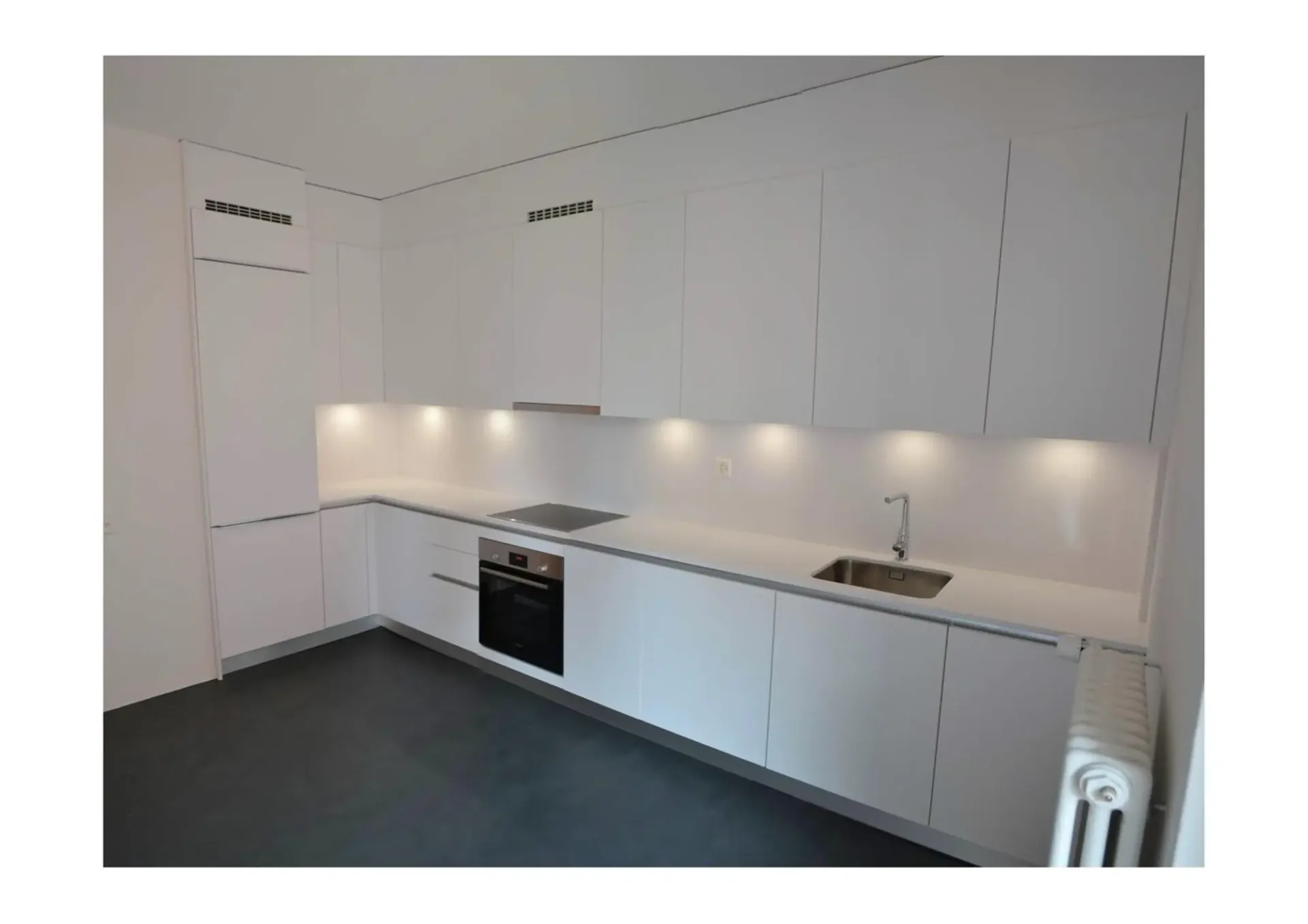 Helles 2.5-Zimmer-Apartment mit Balkon in Lugano