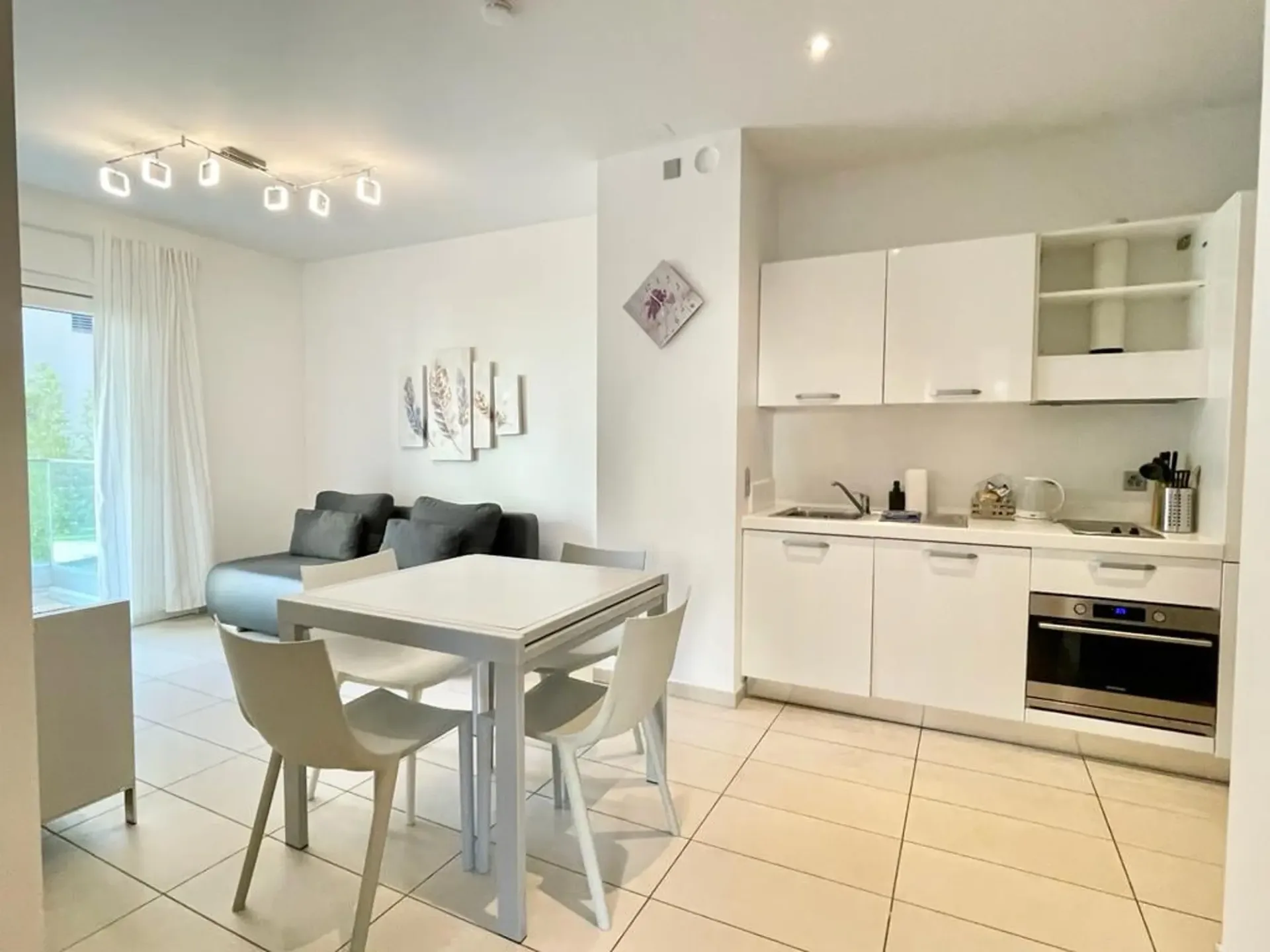 ZONA CASSARATE - 3.5 LOCALI ARREDATO