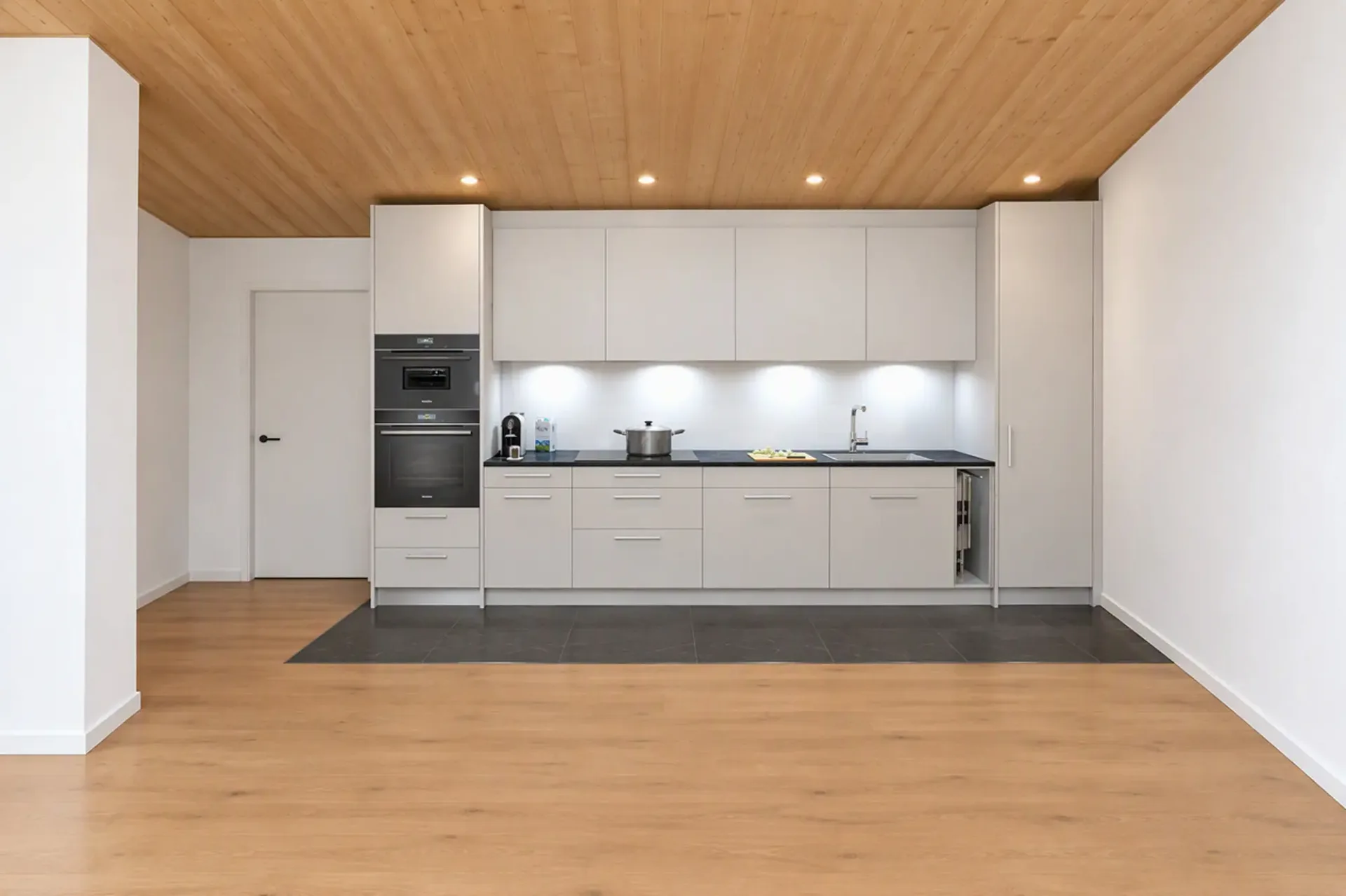 attraktive und grosszügige 2.5-Zimmer Neubauwohnungen zu vermieten