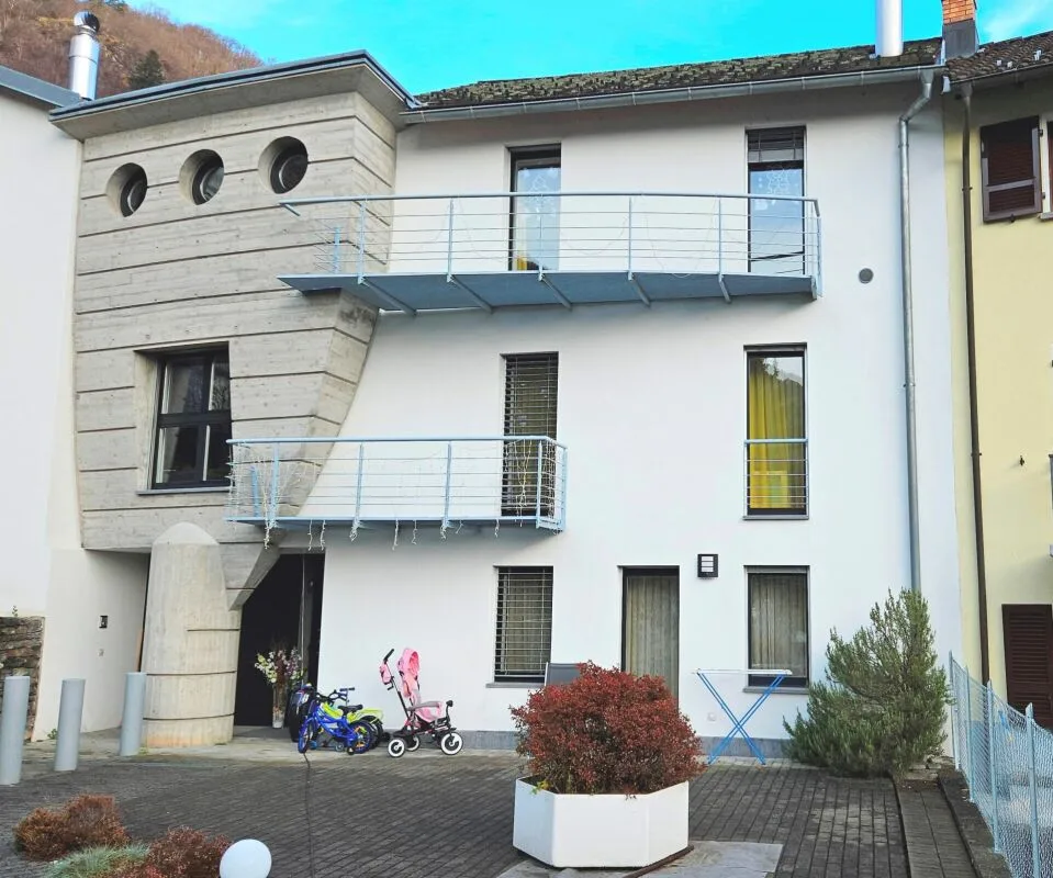 Einfamilienhaus mit Einliegerwohnung