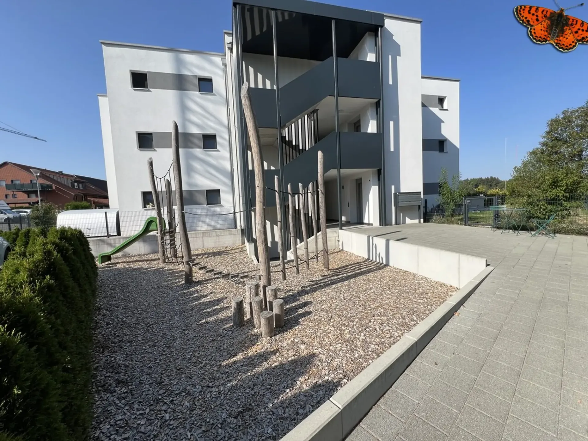 Zum Garten hin - 4 ½ Zimmer in Romont!