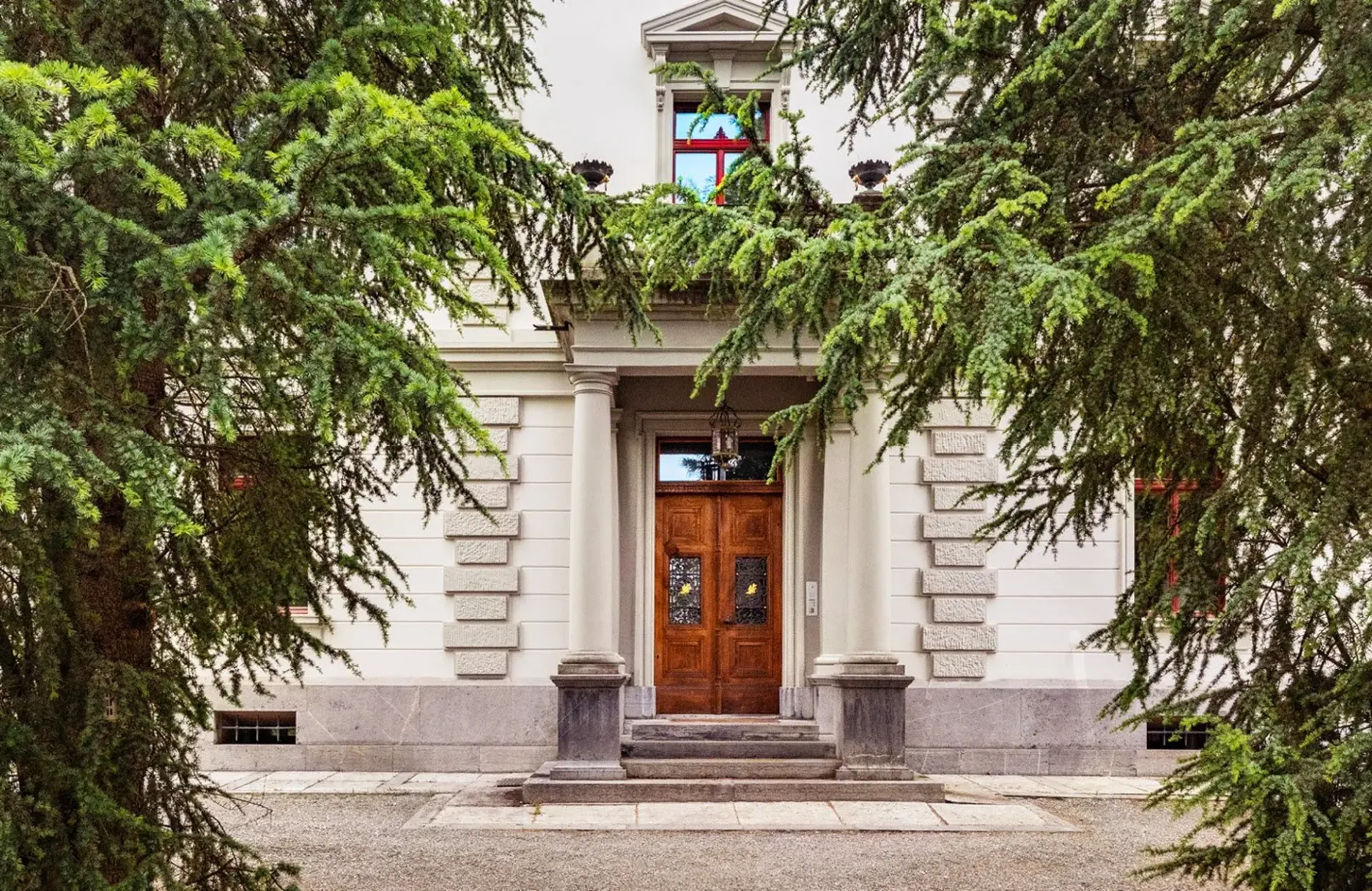 Historische Villa mit vielseitigen Nutzungsmöglichkeiten