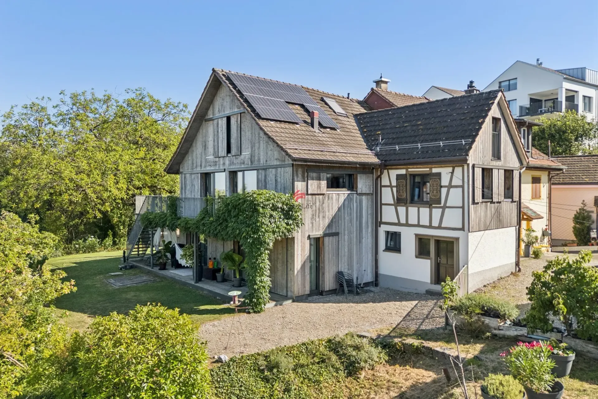 Immobilienensemble mit Seesicht, Salenstein TG