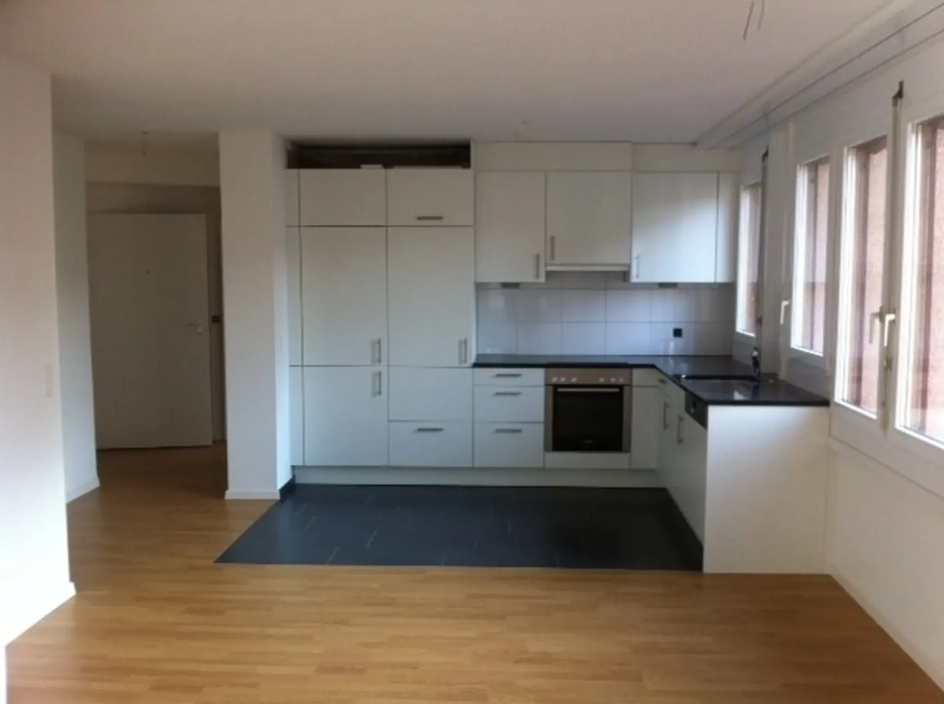 Appartamento 2 ½ locali, 8212 Neuhausen am Rheinfall