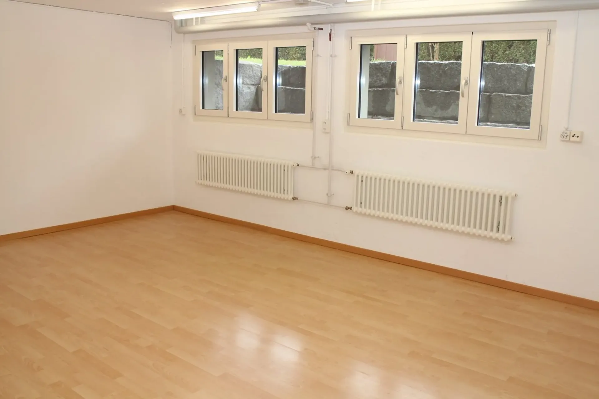 heller Lager-/Hobbyraum ca. 25m² an zentraler Lage