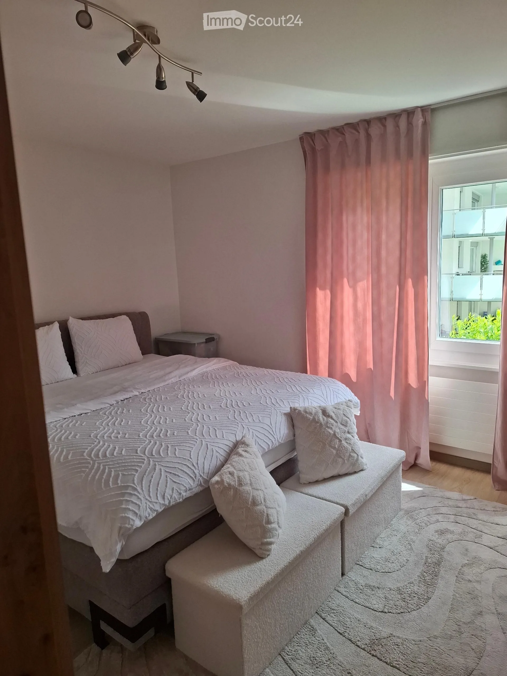 Über 4.5-Zimmer-Wohnung mit Garten