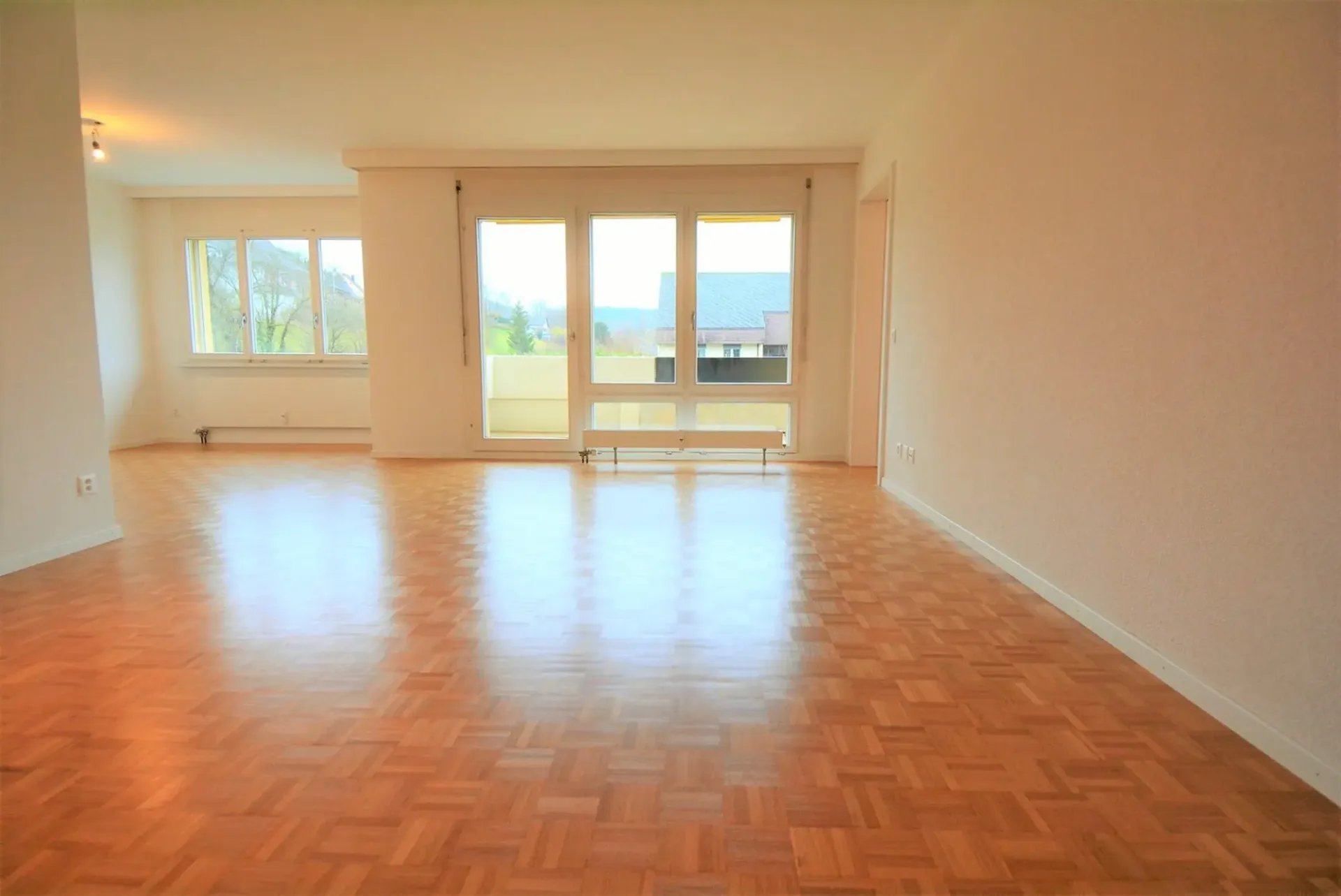 Grosszügige 5½-Zimmerwohnung mit sonnigem Balkon in Solothurn