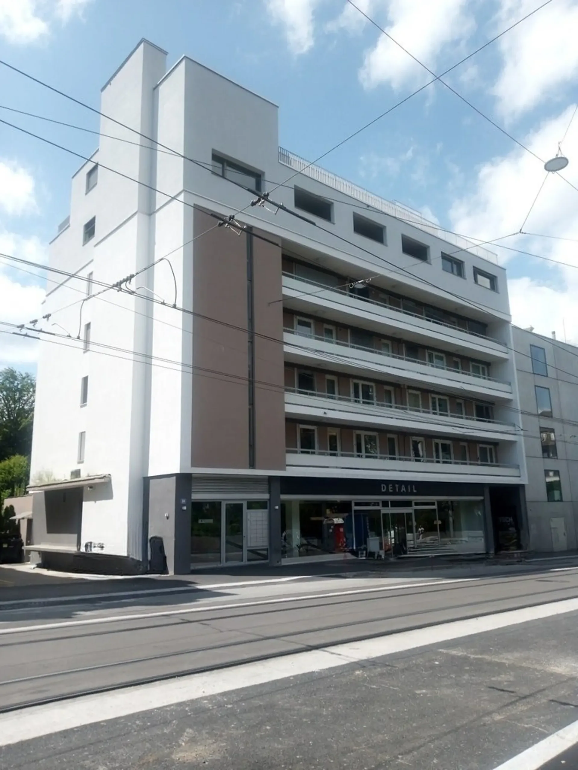 Attraktive Wohnung an zentraler Lage beim Hegibachplatz