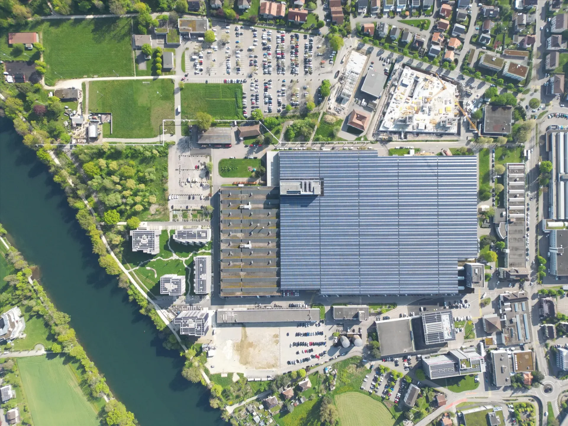 Gewerbe-/ Lagerräumlichkeiten auf dem Riverside-Areal 1'000m2 - 3'000m2
