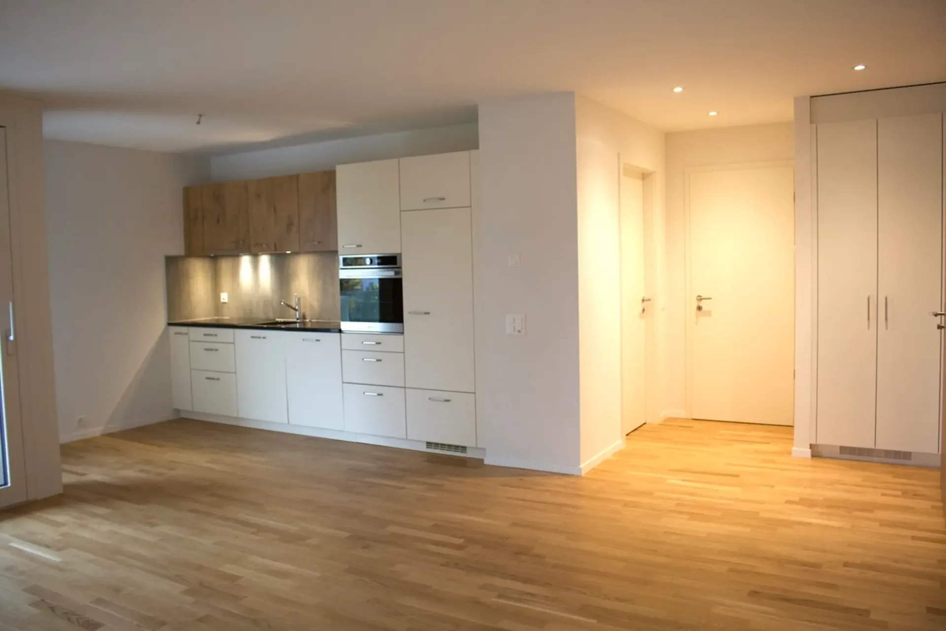 2,5 Zimmer moderne und gut ausgestattet, in unmittelbarer Nähe zum Bahnhof