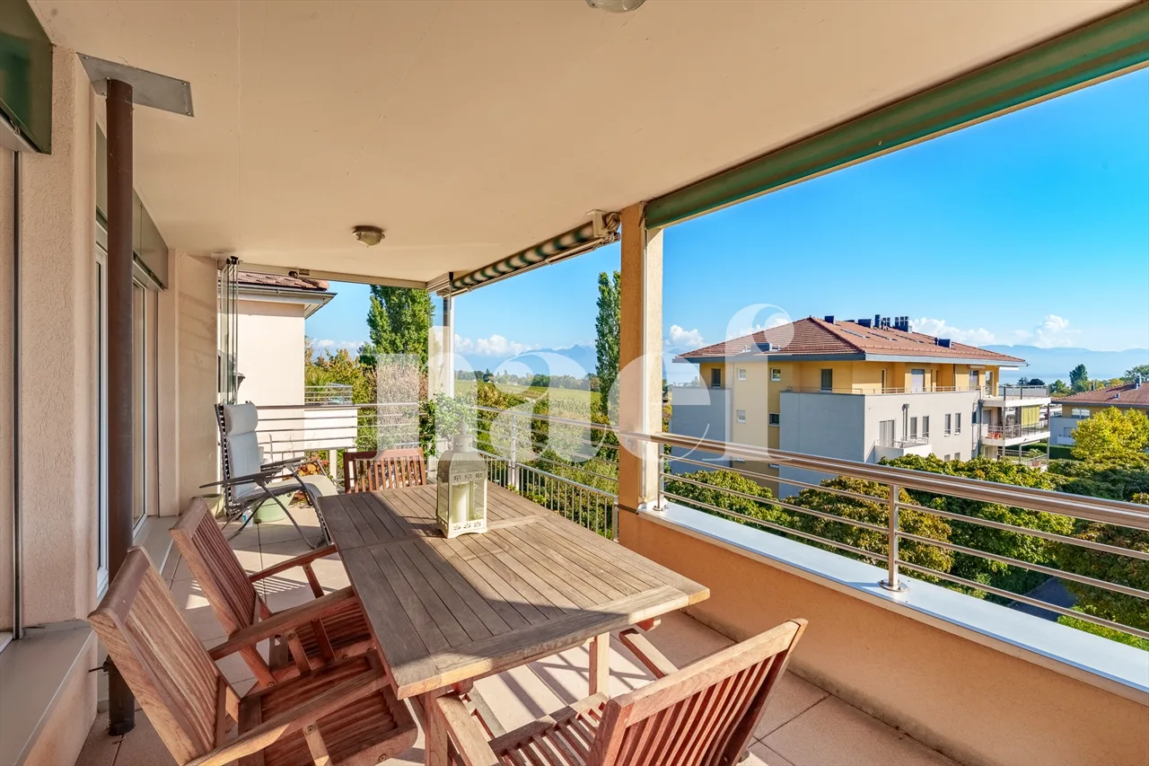Großes 5.5-Zimmer-Wohnung mit Blick in der Belle-Fontaine-Gegend
