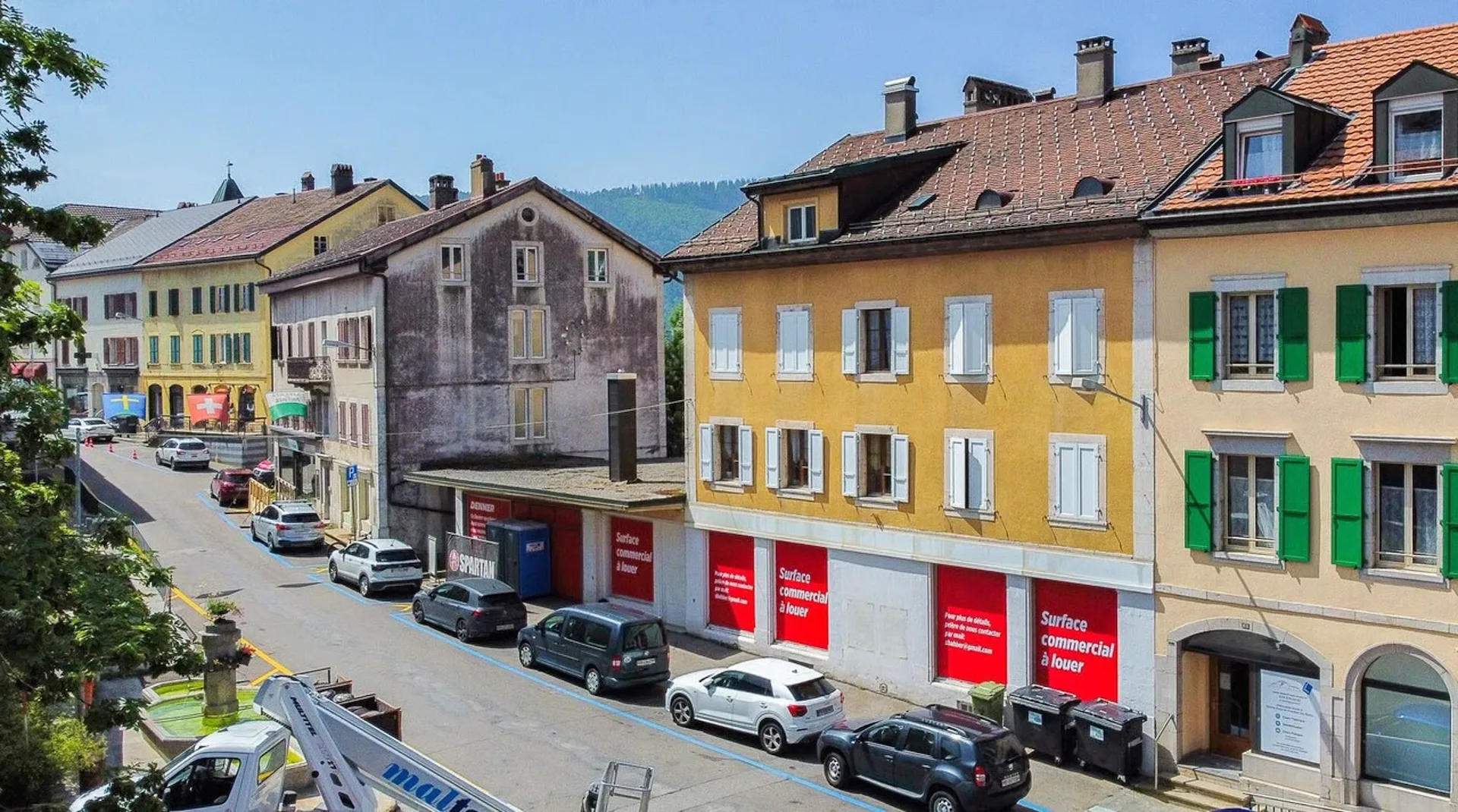 Mietshaus mit 4 Wohnungen und 1 Gewerbeeinheit Im Herzen von Ste-Croix