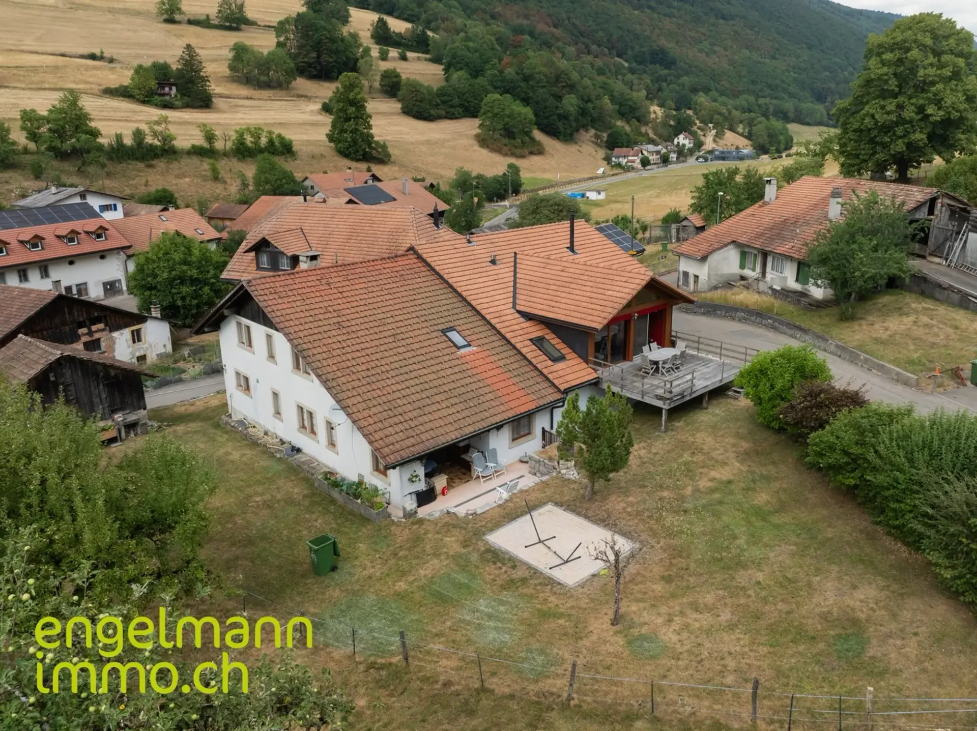 Maison de 2 appartements / Zweifamilienhaus