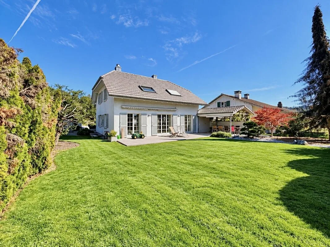 Charmantes Einfamilienhaus mit grosszügigem Garten