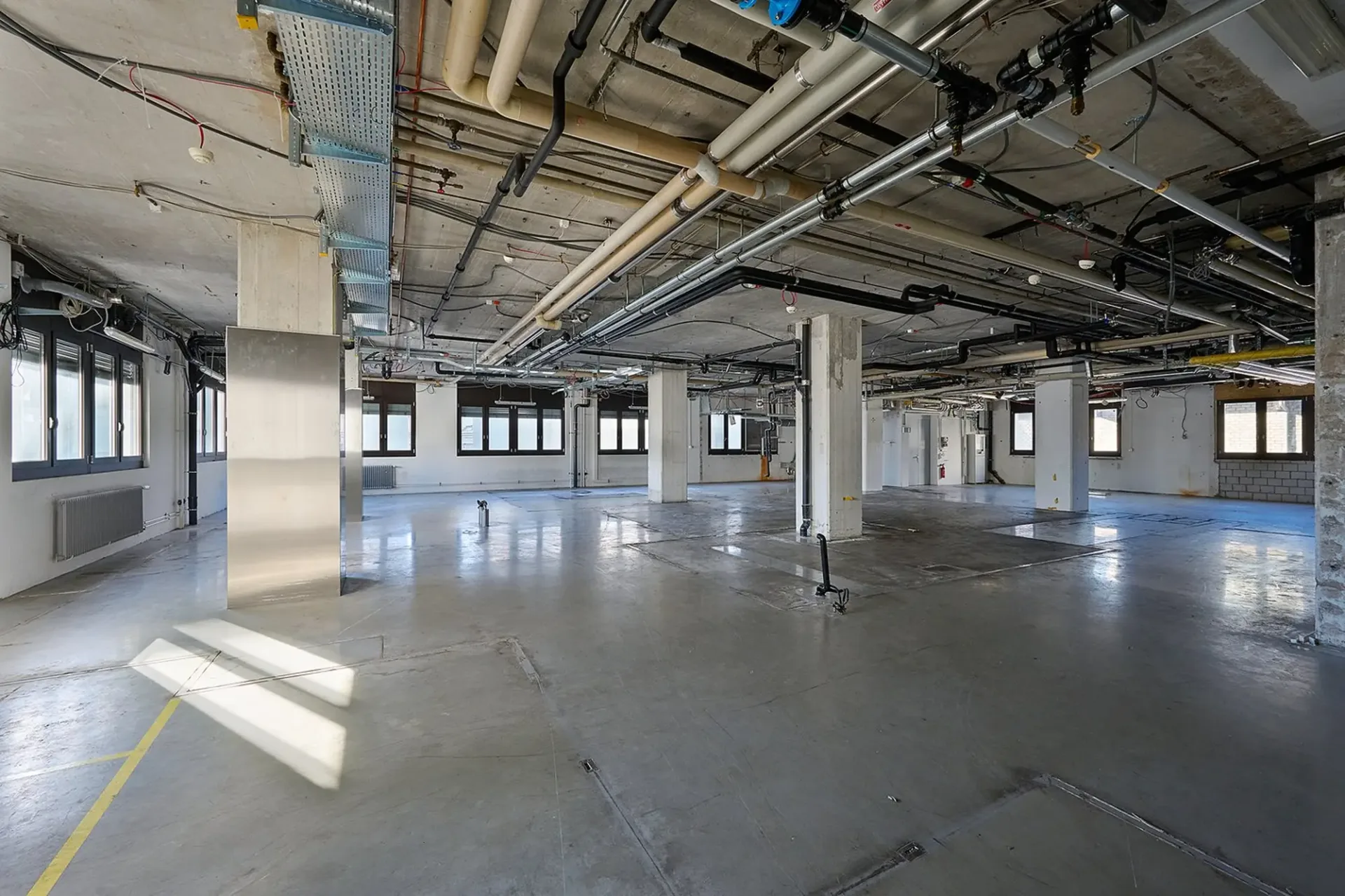 HafenWerk Birsfelden – Werkstatt / Gewerbe