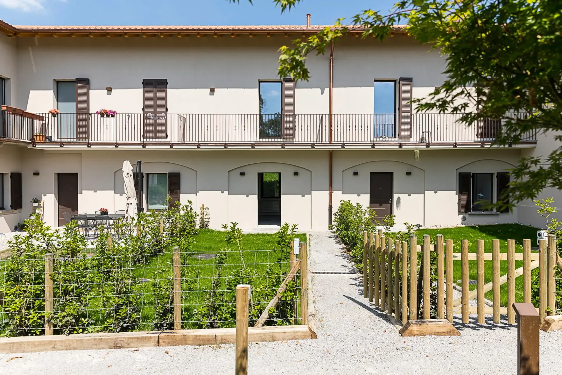 Helllichtes Dachgeschoß-Apartment mit 55 m² und Garten zur Miete