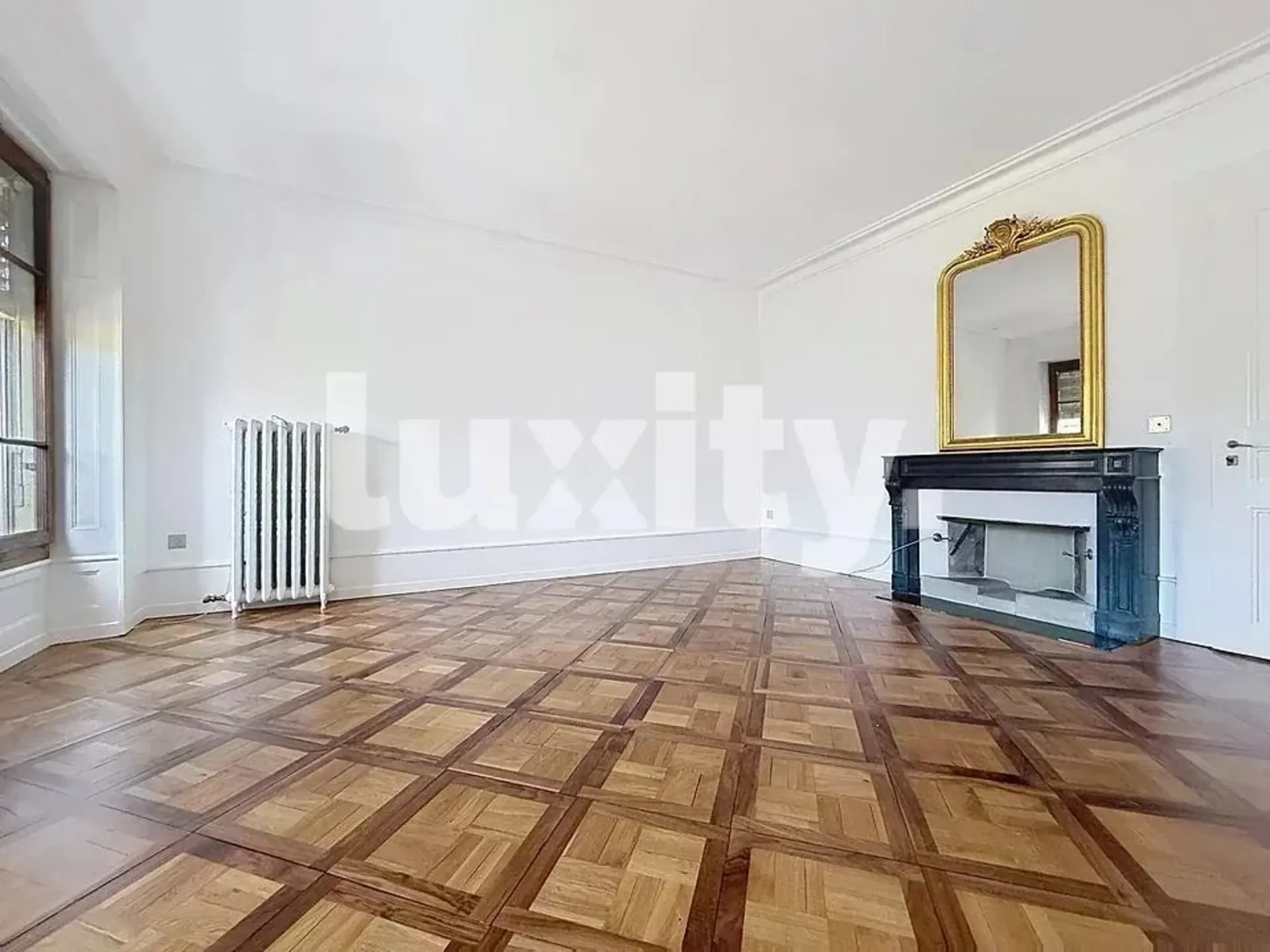 Prächtige Haussmannien-Wohnung