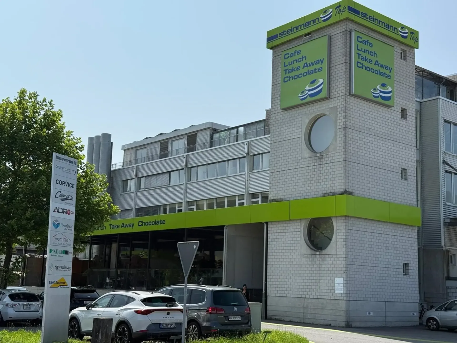Gewerbefläche zu vermieten