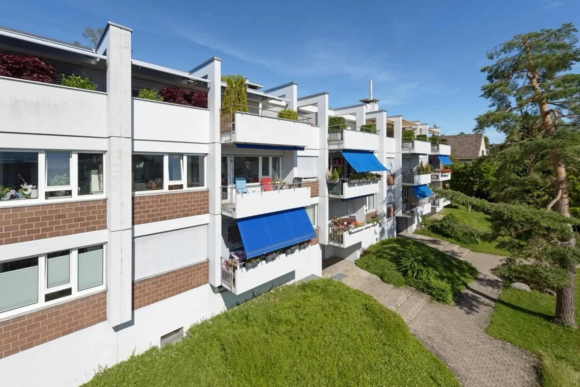 Einstellplatz zu vermieten