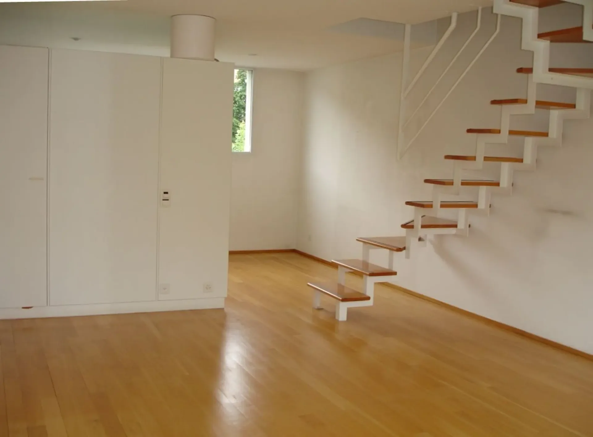 Geräumiges und helles 3.5-Zimmer-Duplex in der Nähe des Konservatoriums