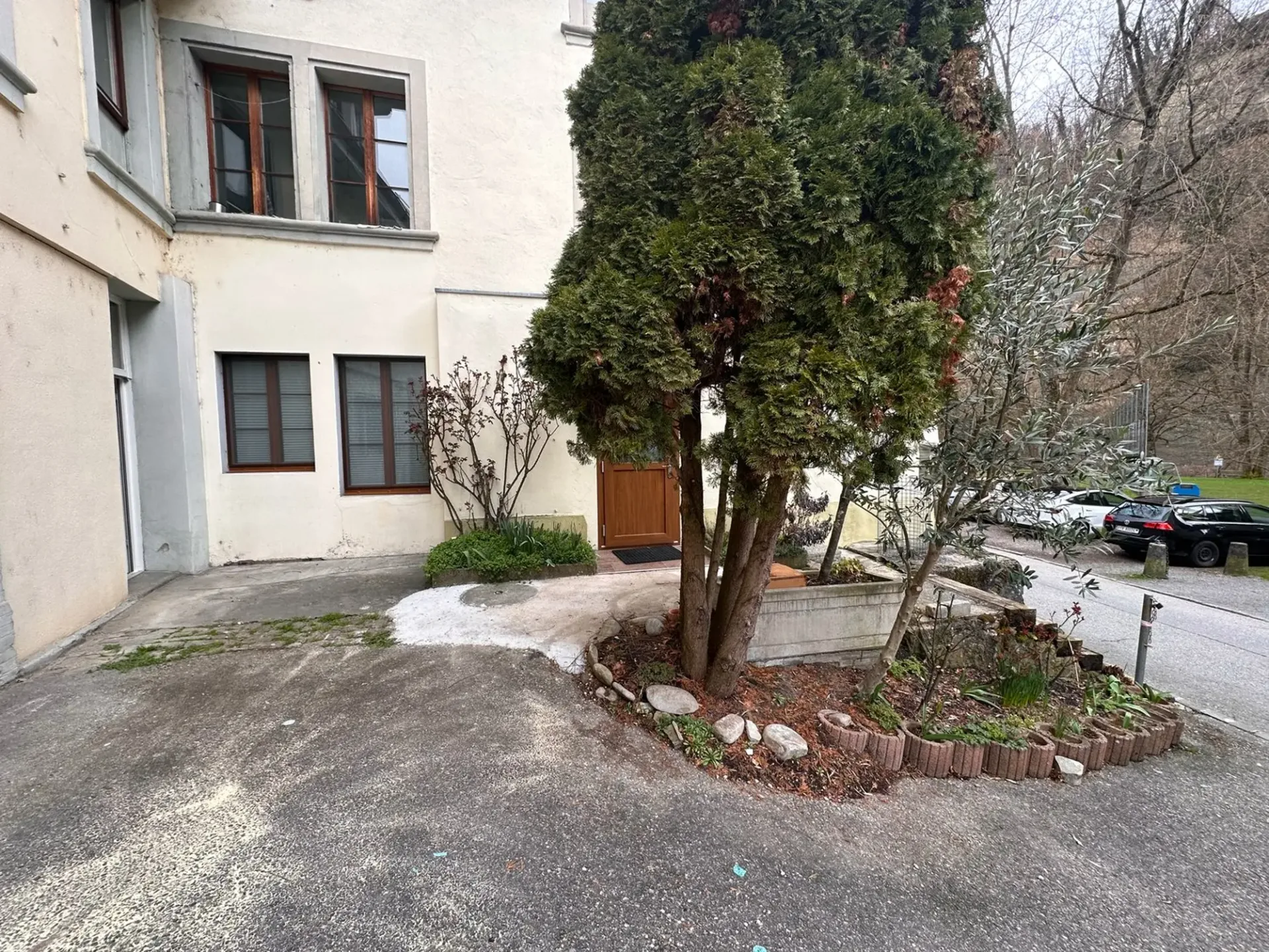 Appartement komplett renoviert mit privatem Garten im Herzen der Altstadt von Freiburg