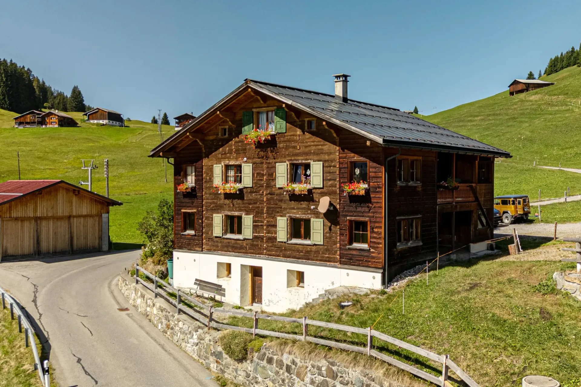 Ländlich und naturnah - mitten in den Bündner Bergen