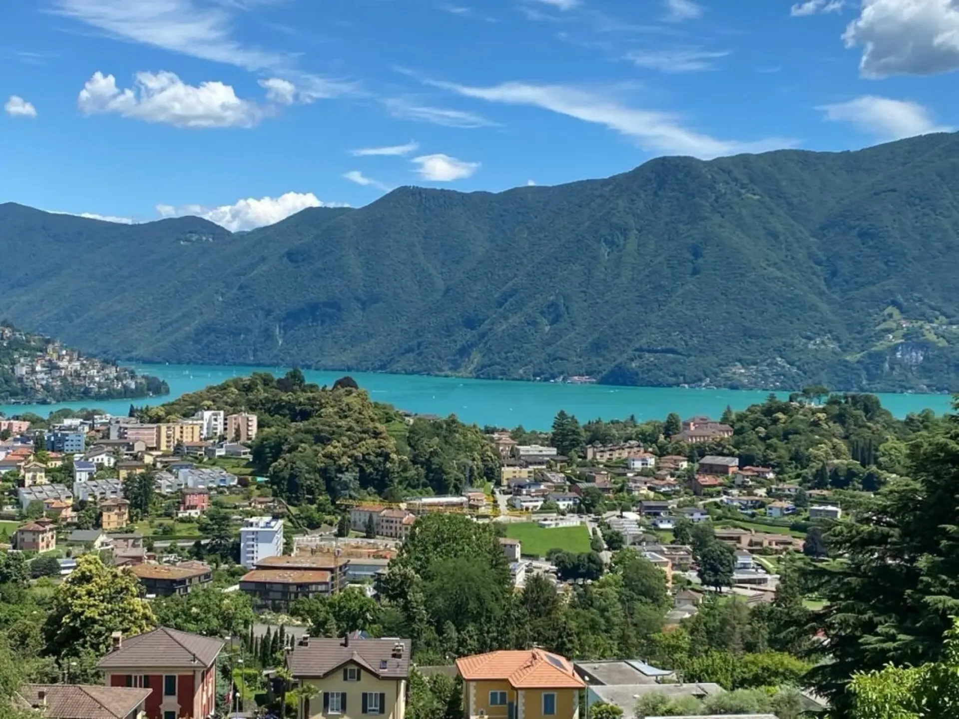 Villa mit Pool und atemberaubendem Blick